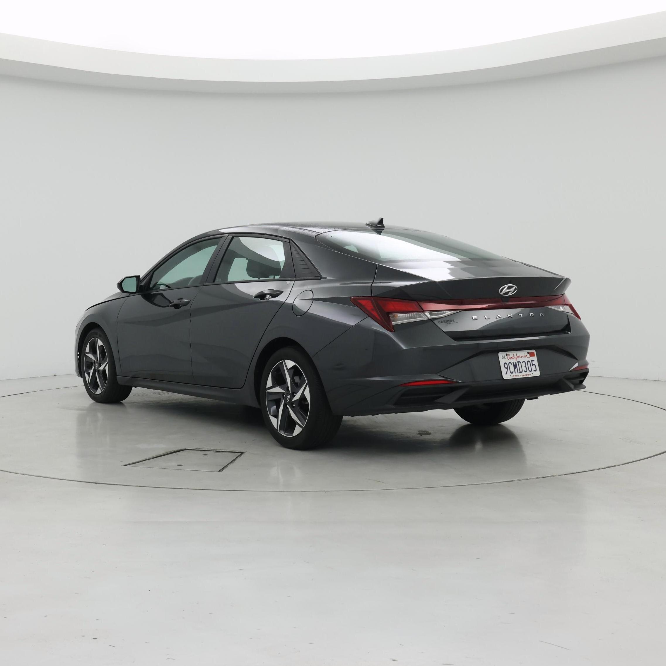Thumbnail: 2023 Hyundai Elantra - 2