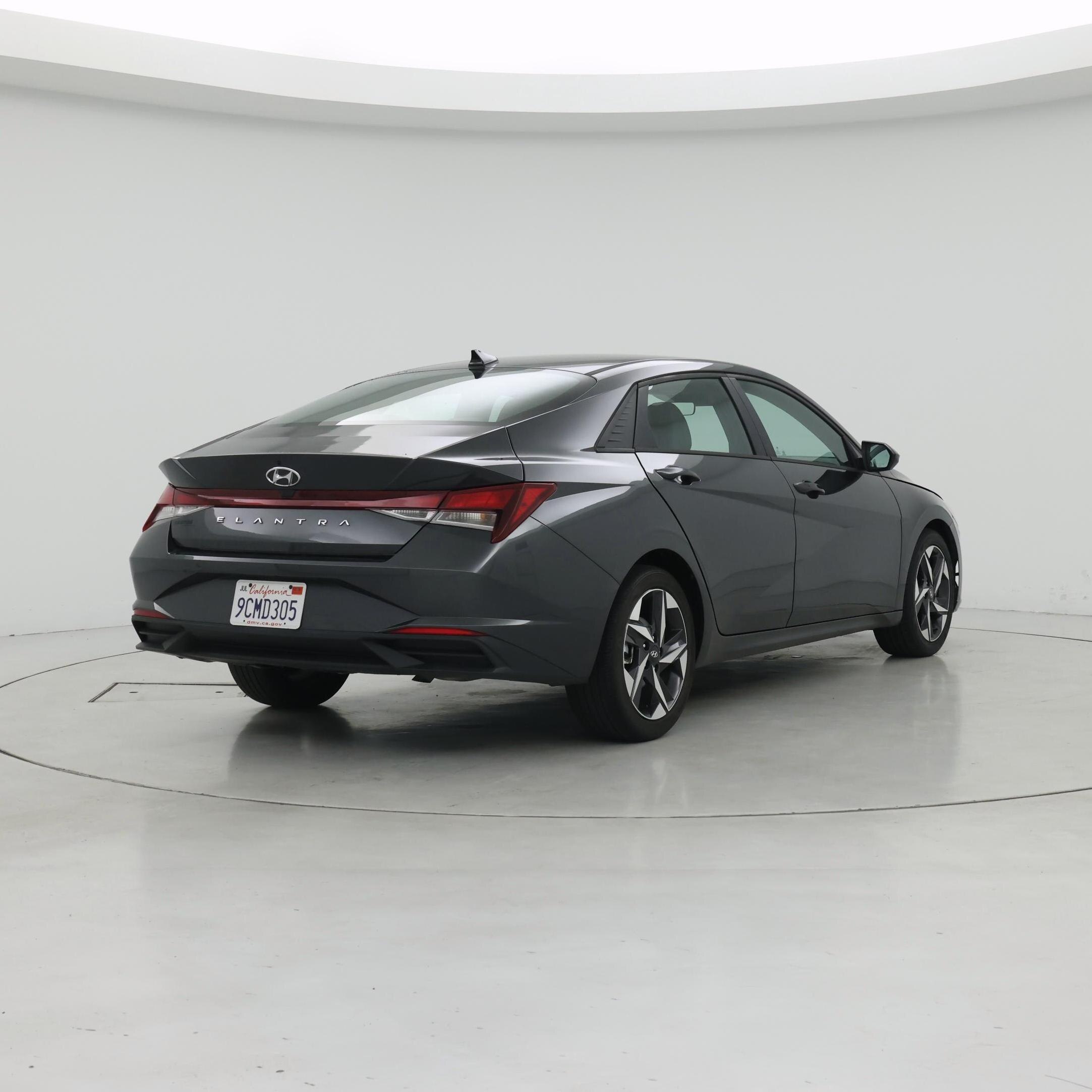 Thumbnail: 2023 Hyundai Elantra - 8
