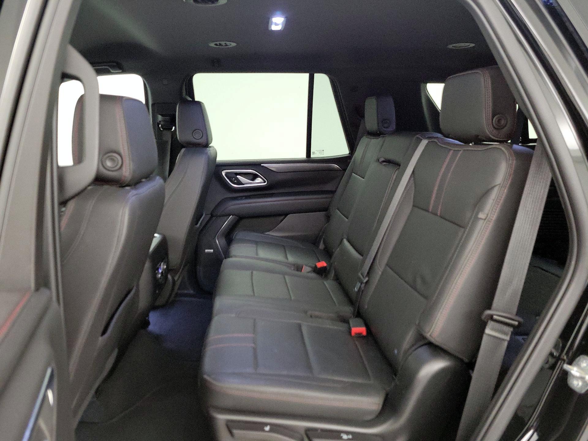 Thumbnail: 2022 Chevrolet Tahoe - 19
