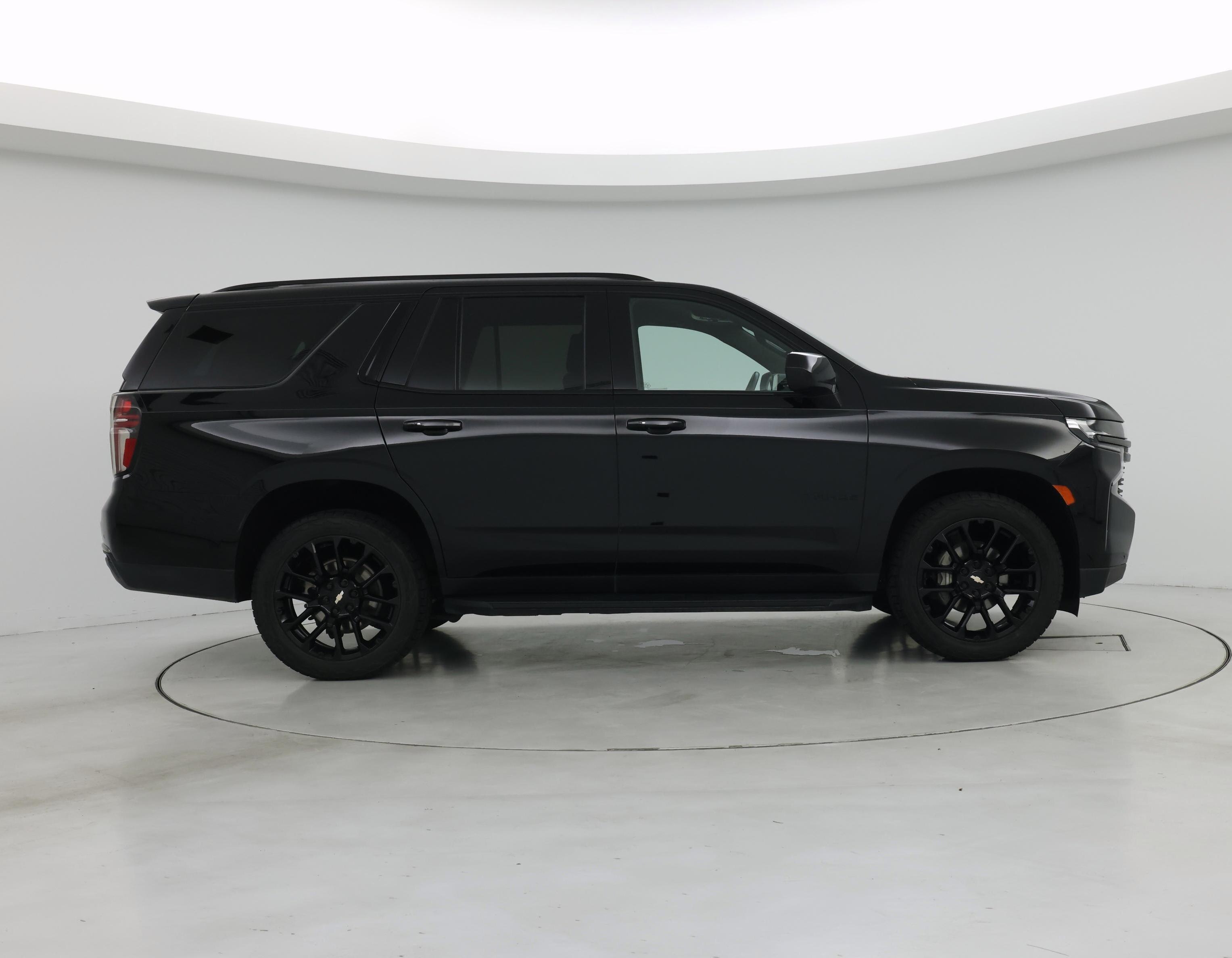 Thumbnail: 2022 Chevrolet Tahoe - 7