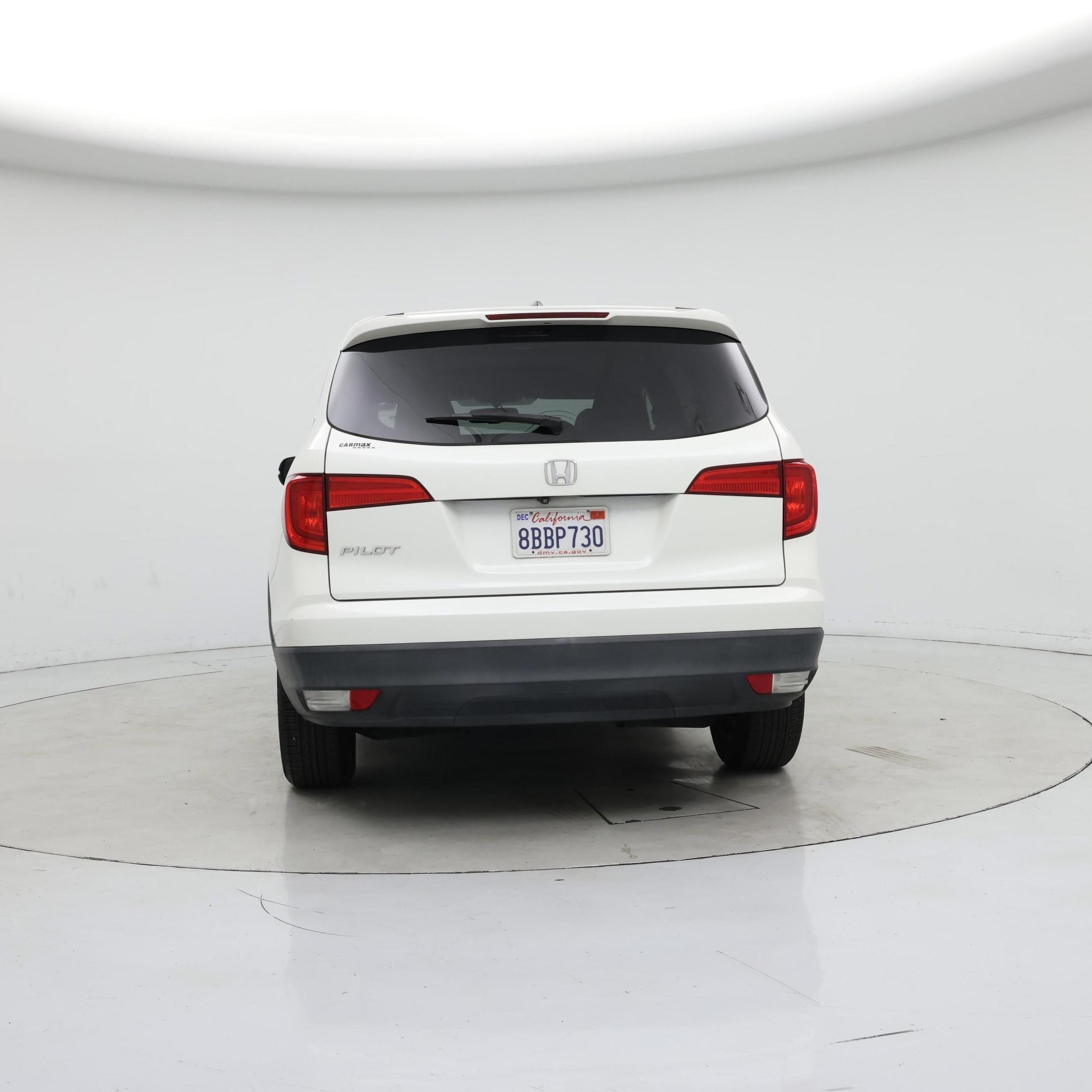 Thumbnail: 2017 Honda Pilot - 6