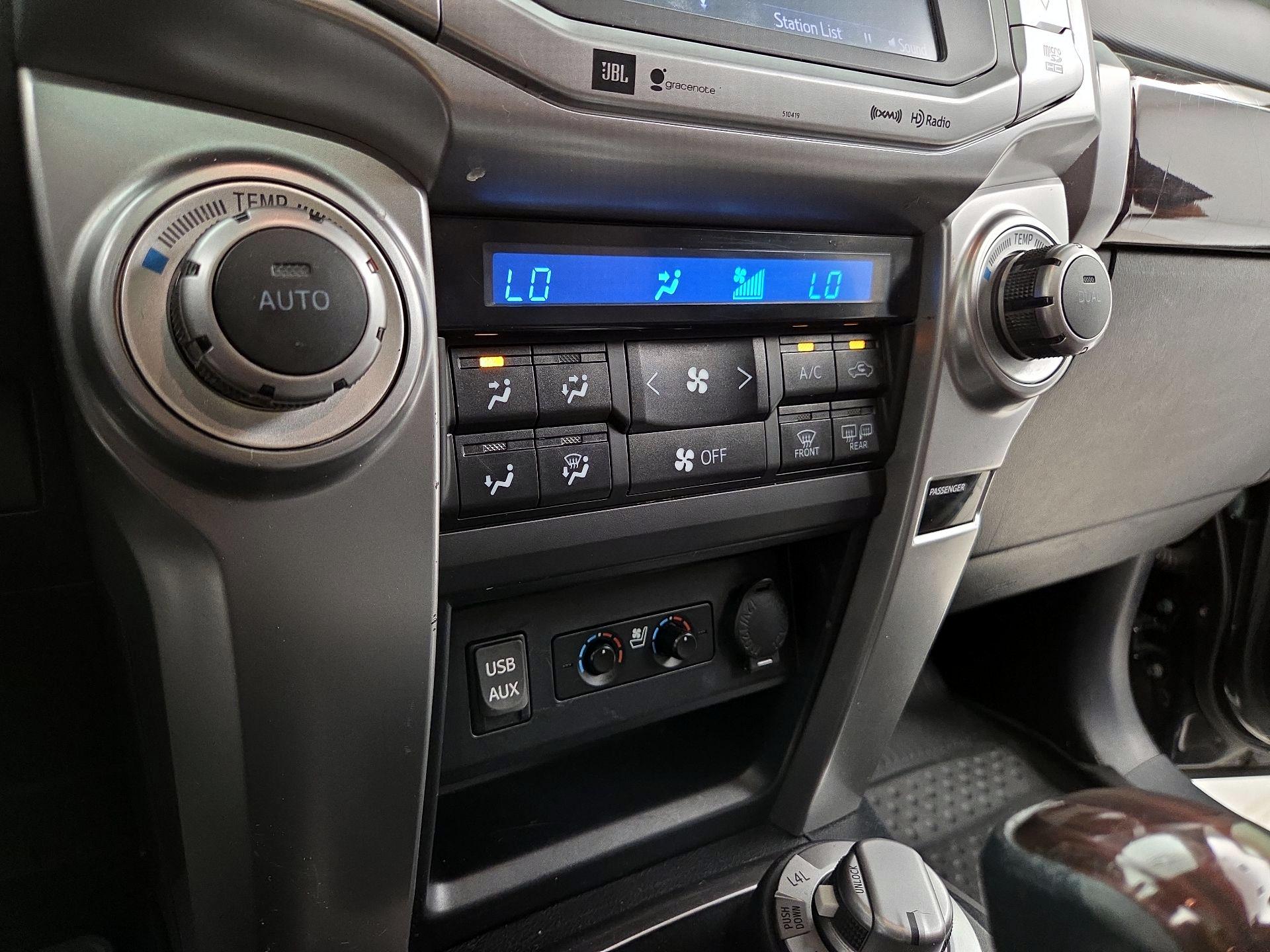 Thumbnail: 2018 Toyota 4Runner - 17