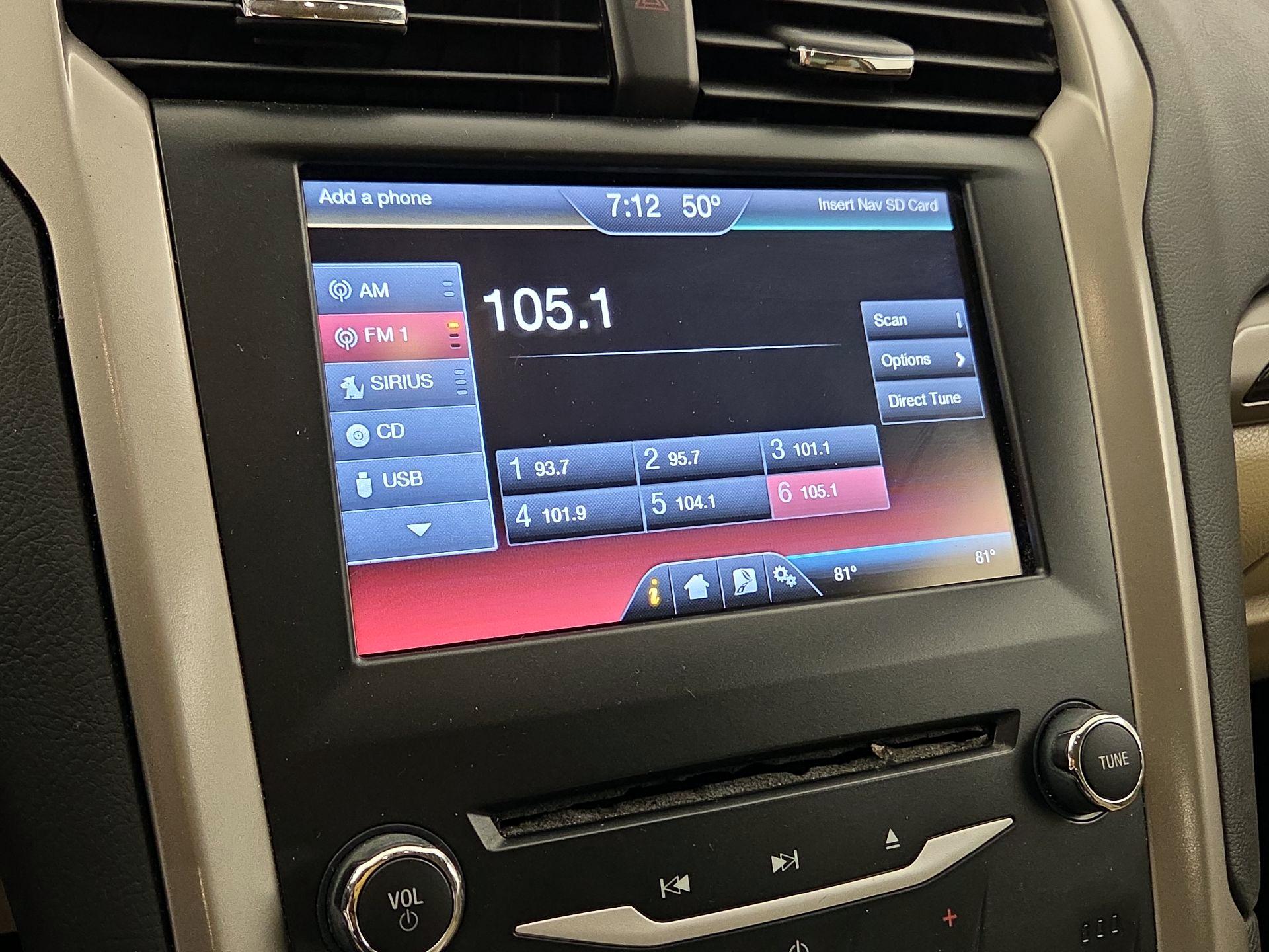 Thumbnail: 2014 Ford Fusion - 15