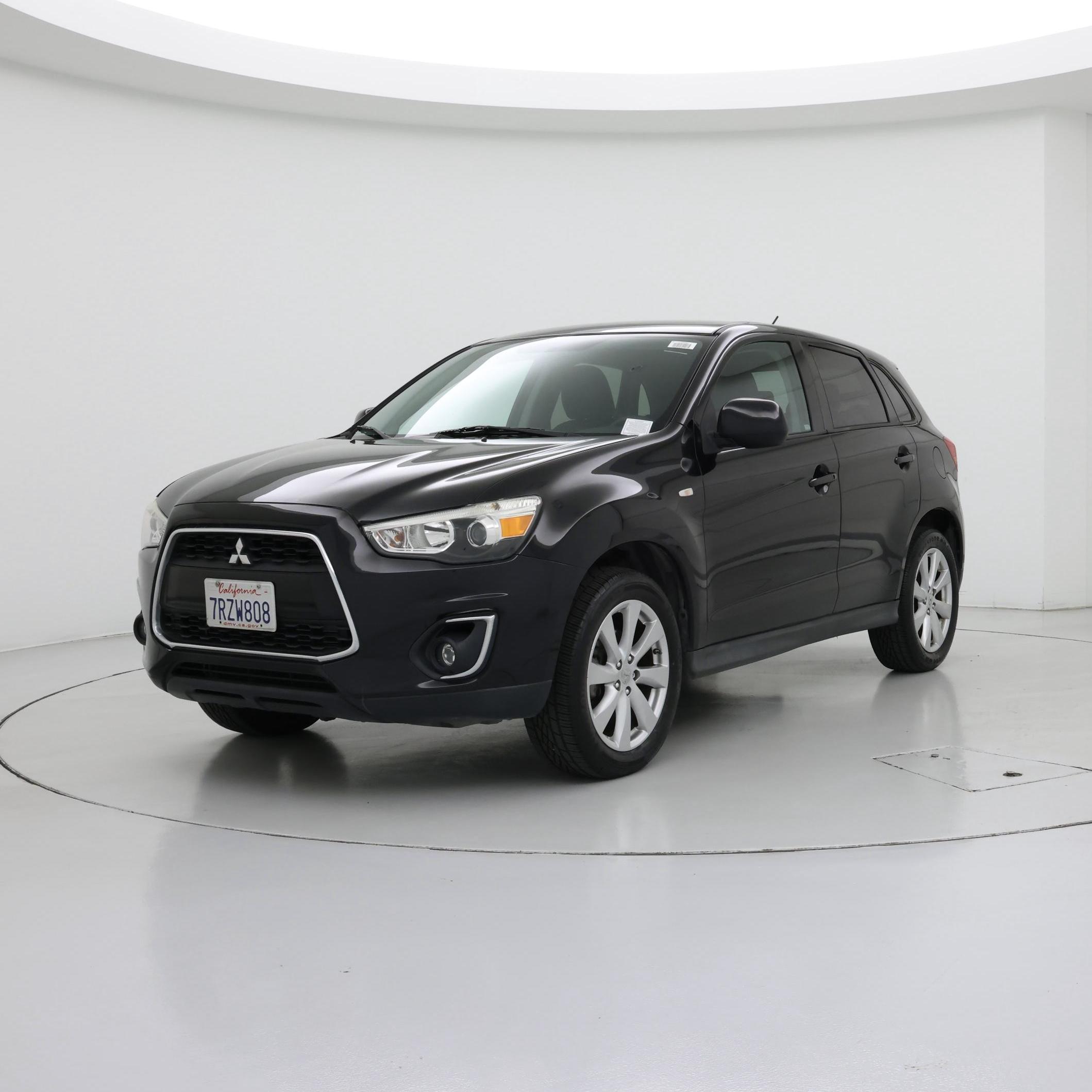 Thumbnail: 2015 Mitsubishi Outlander Sport - 4