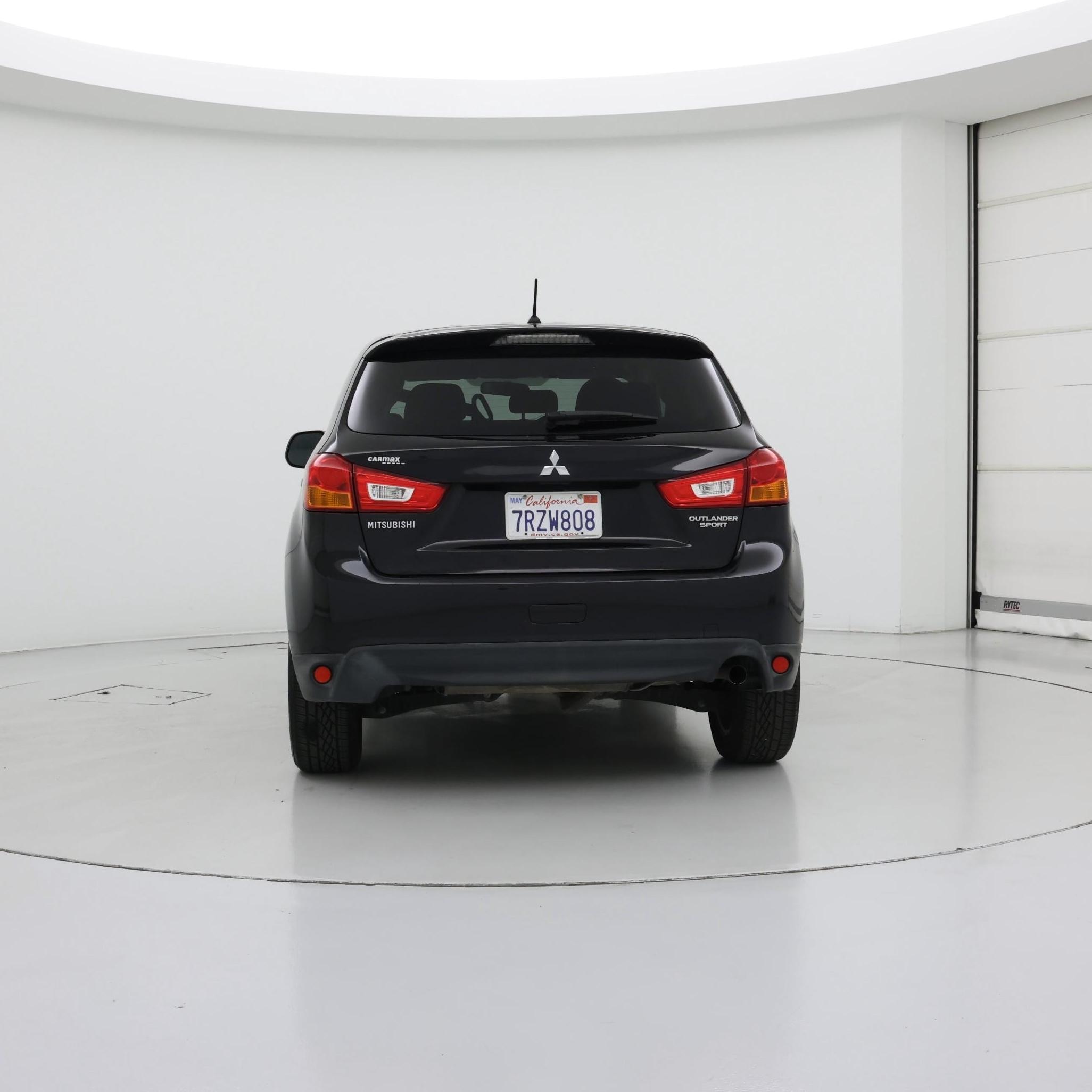 Thumbnail: 2015 Mitsubishi Outlander Sport - 6