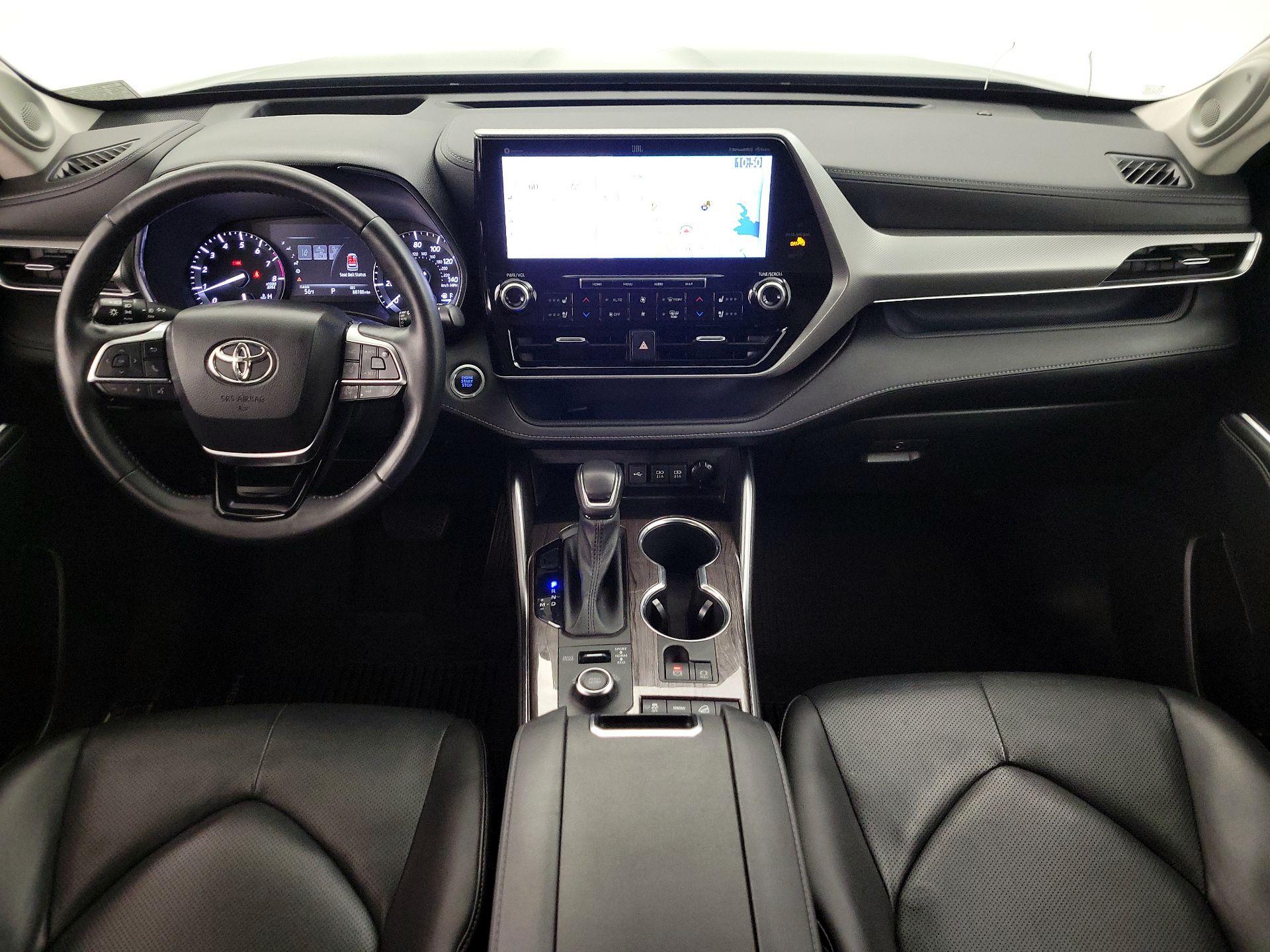 Thumbnail: 2020 Toyota Highlander - 9