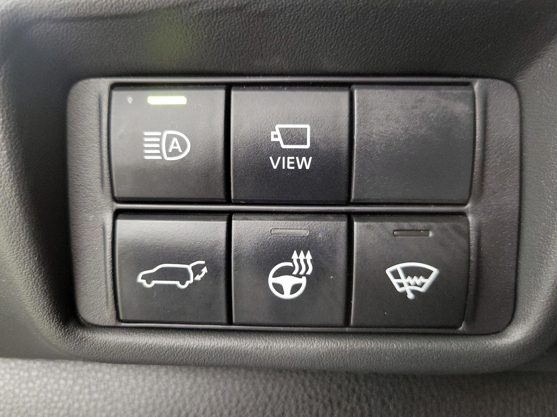 Thumbnail: 2020 Toyota Highlander - 13