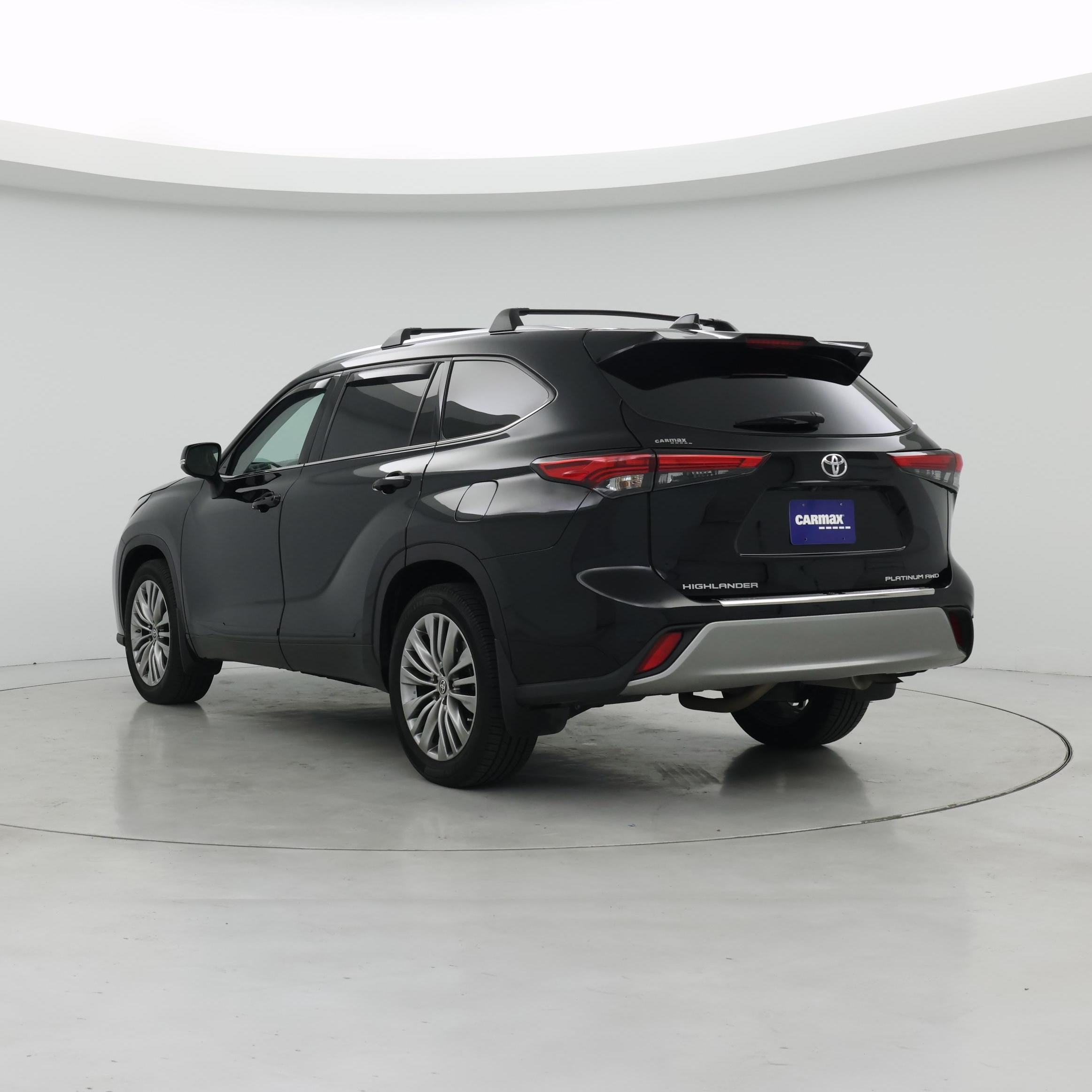 Thumbnail: 2020 Toyota Highlander - 2