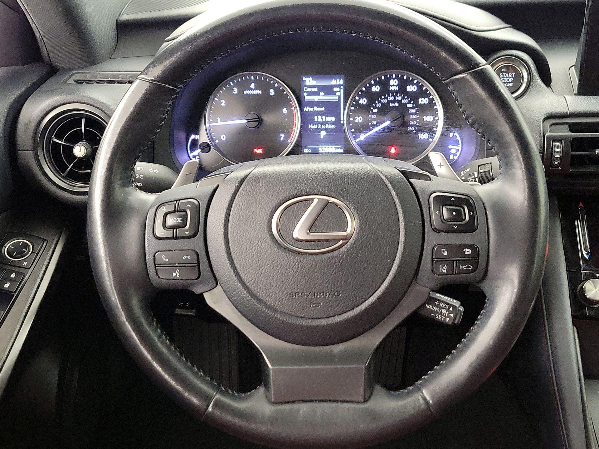 Thumbnail: 2023 Lexus IS - 10