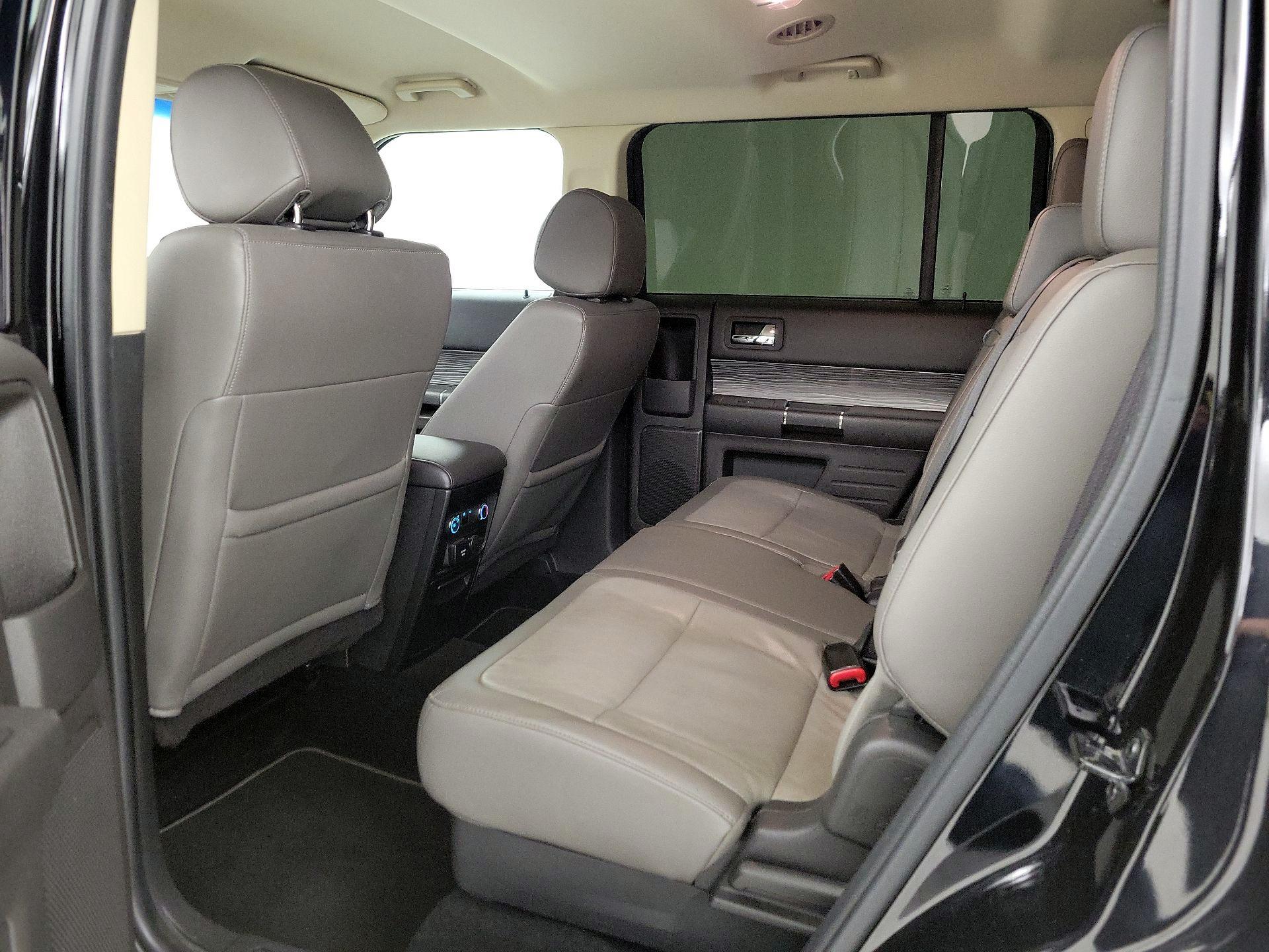 Thumbnail: 2019 Ford Flex - 19