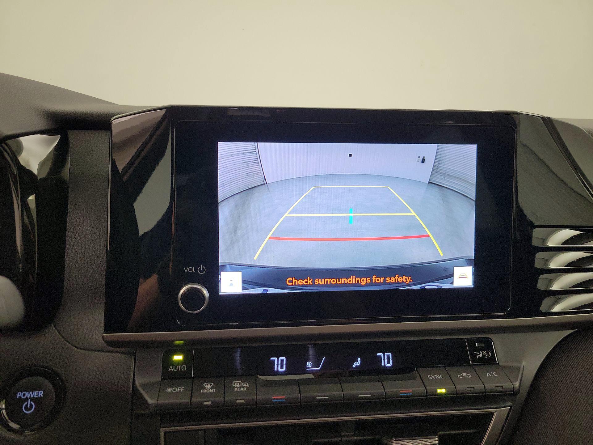 Thumbnail: 2025 Toyota Camry - 14