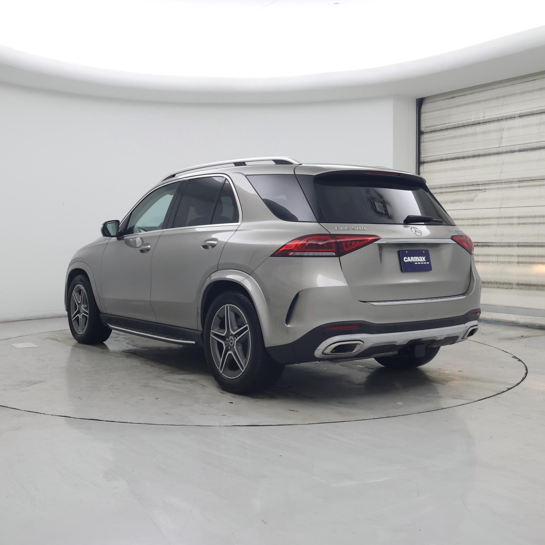 Thumbnail: 2020 Mercedes-Benz GLE - 2