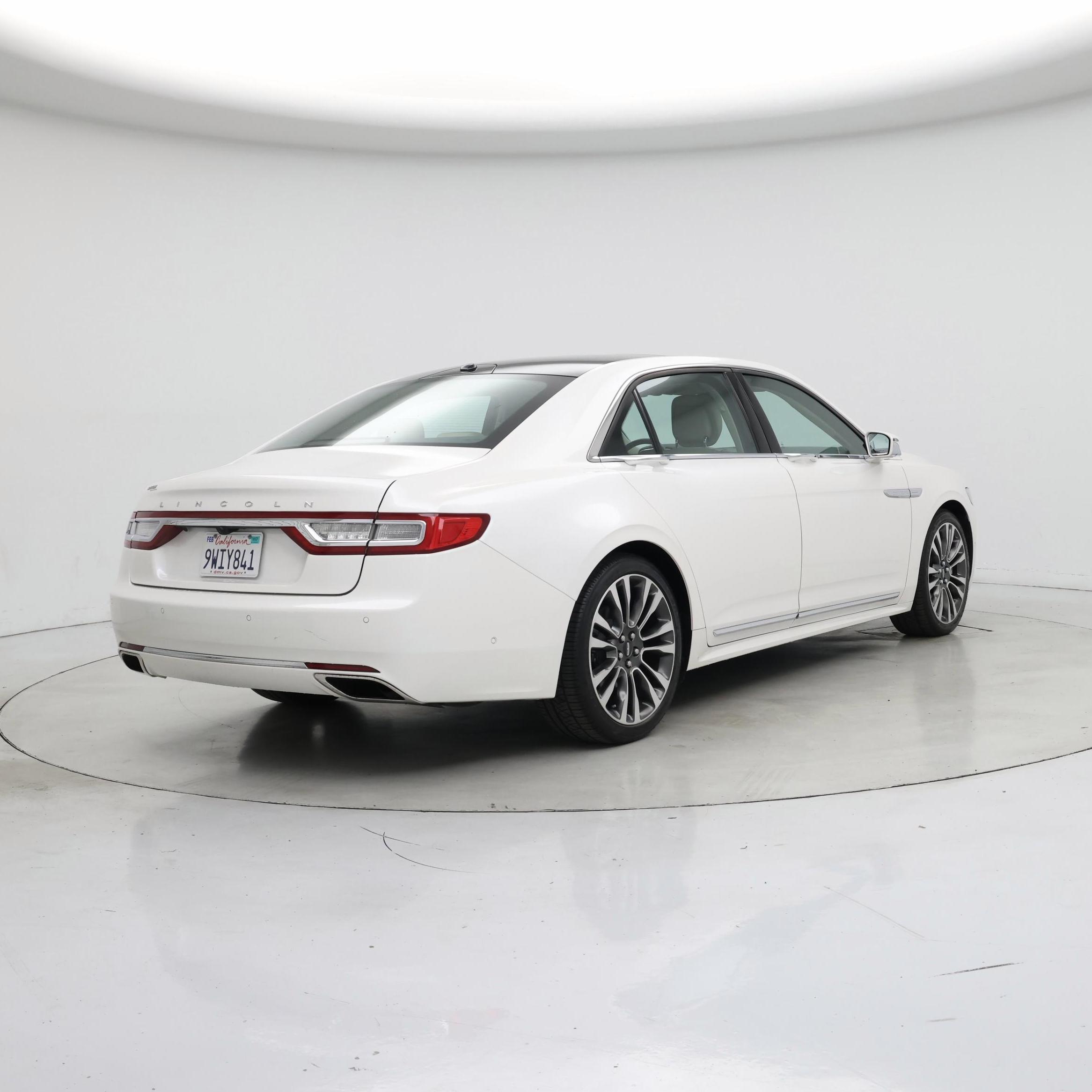 Thumbnail: 2017 Lincoln Continental - 8