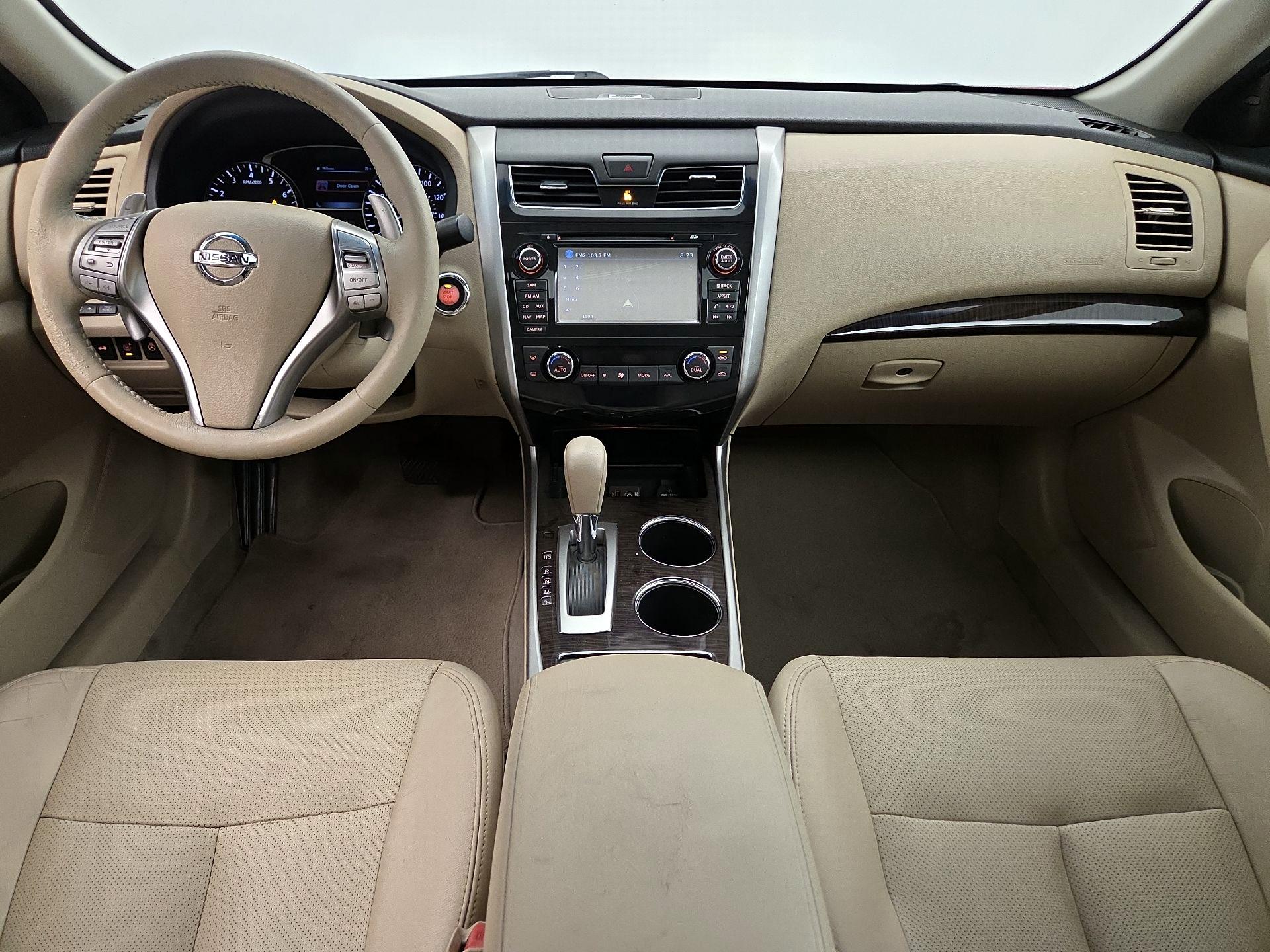 Thumbnail: 2014 Nissan Altima - 9