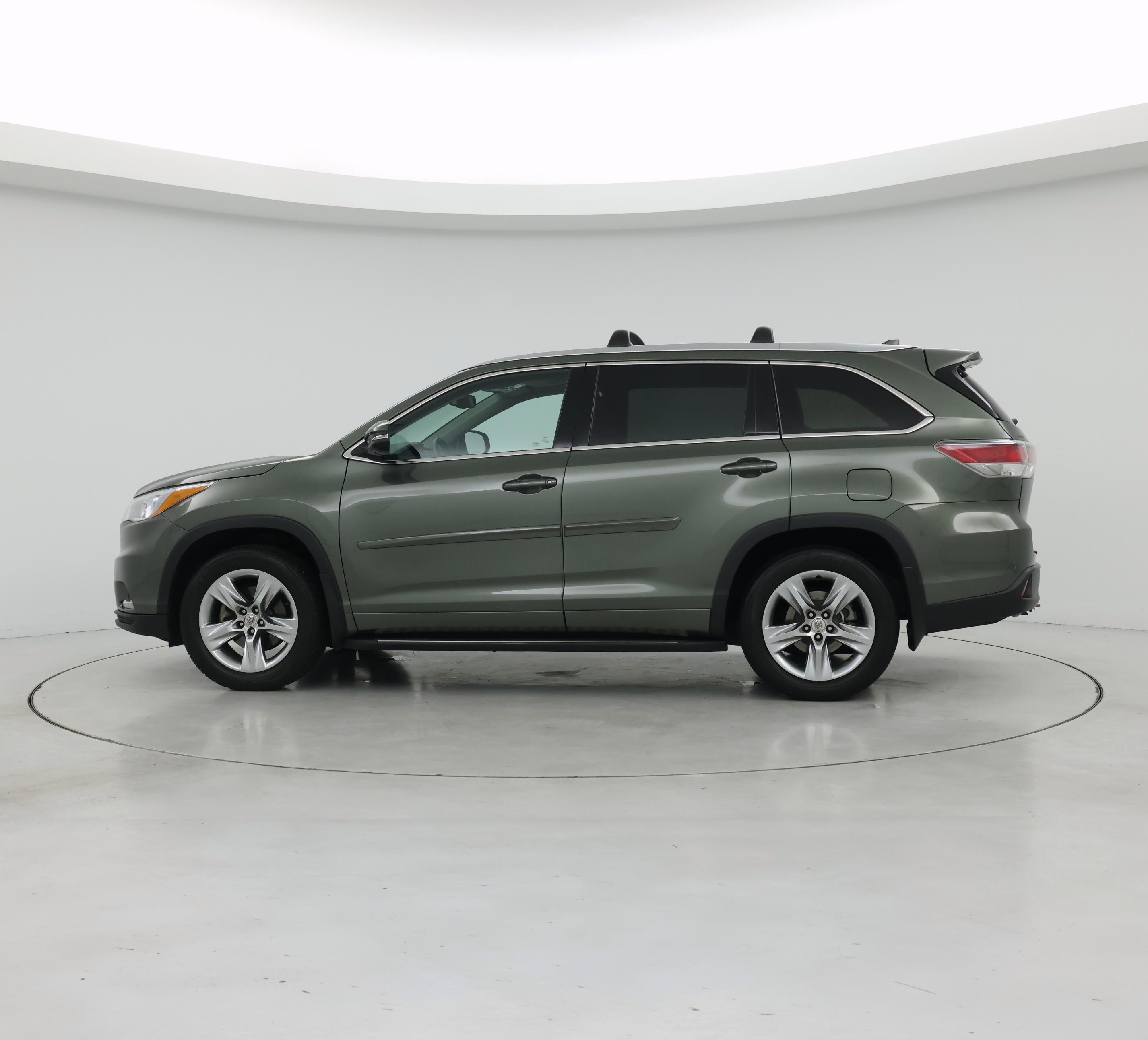 Thumbnail: 2015 Toyota Highlander - 3