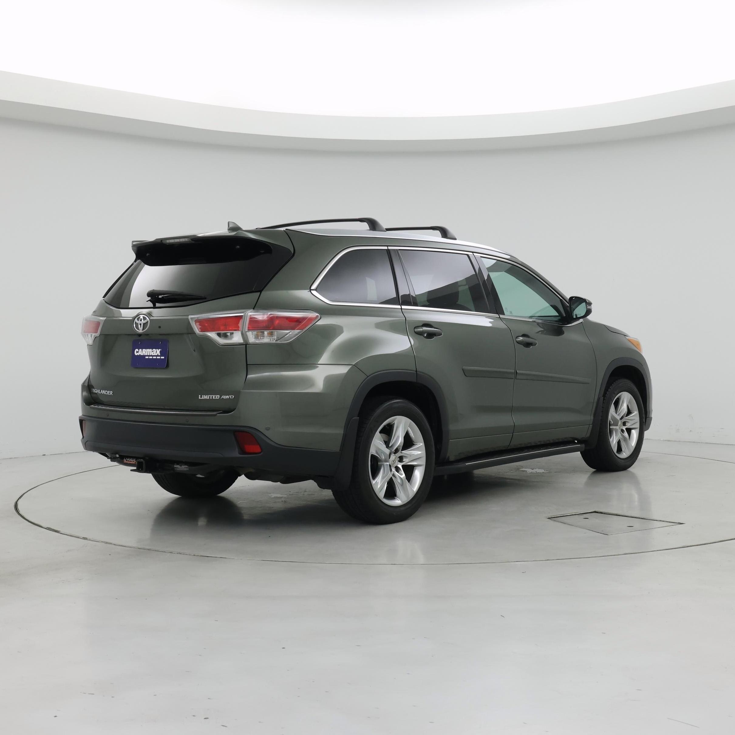 Thumbnail: 2015 Toyota Highlander - 8