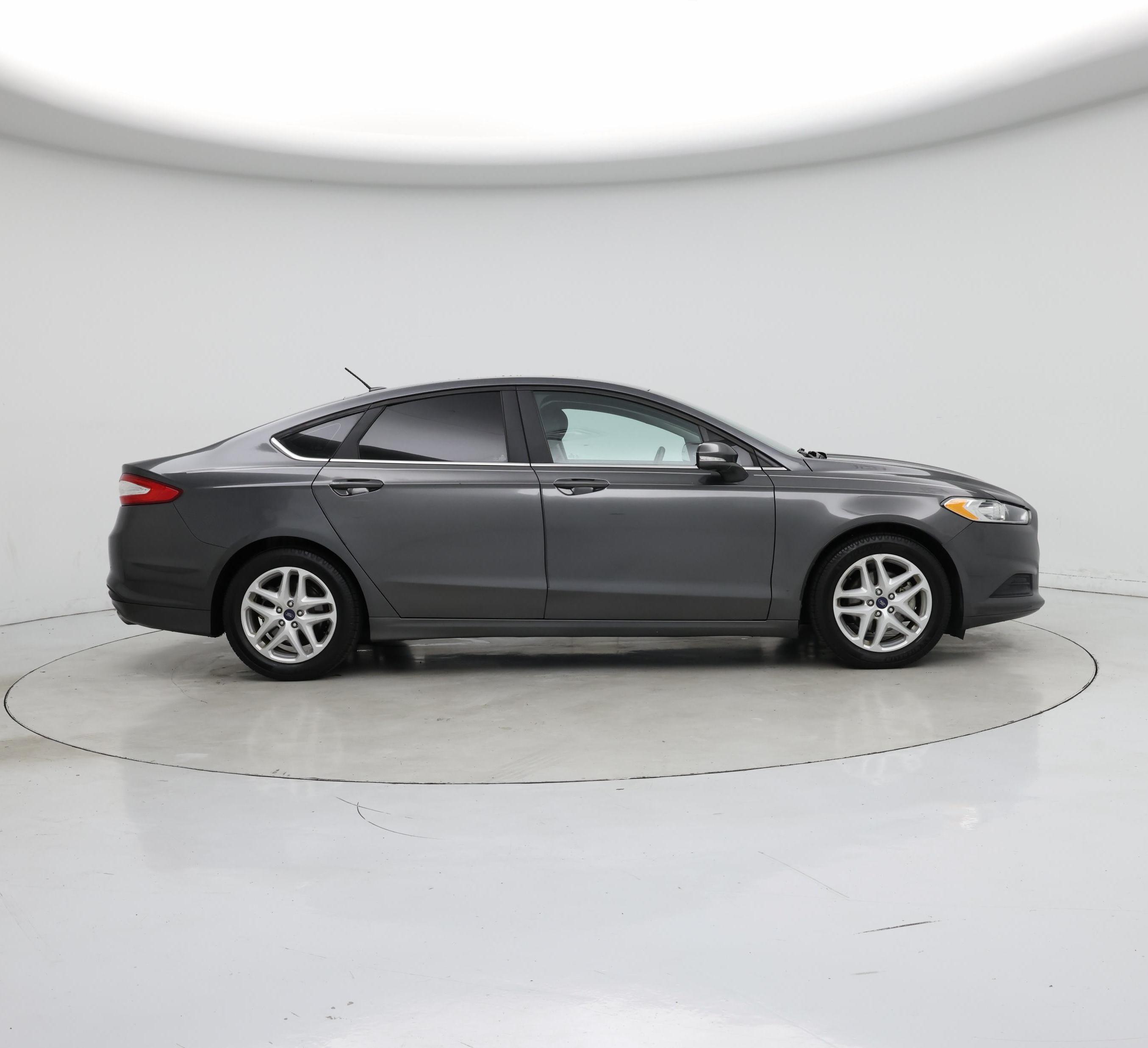 Thumbnail: 2016 Ford Fusion - 7