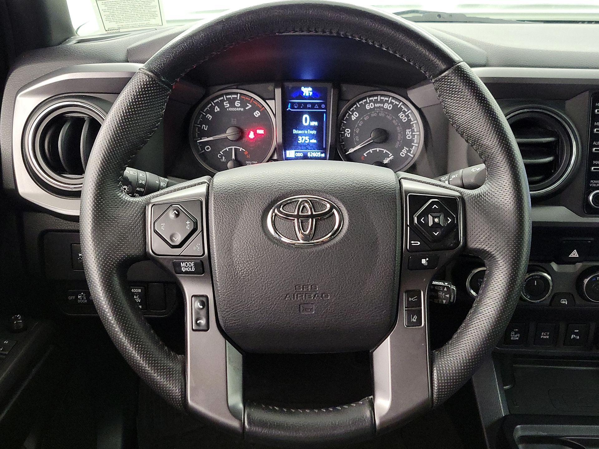 Thumbnail: 2021 Toyota Tacoma - 10