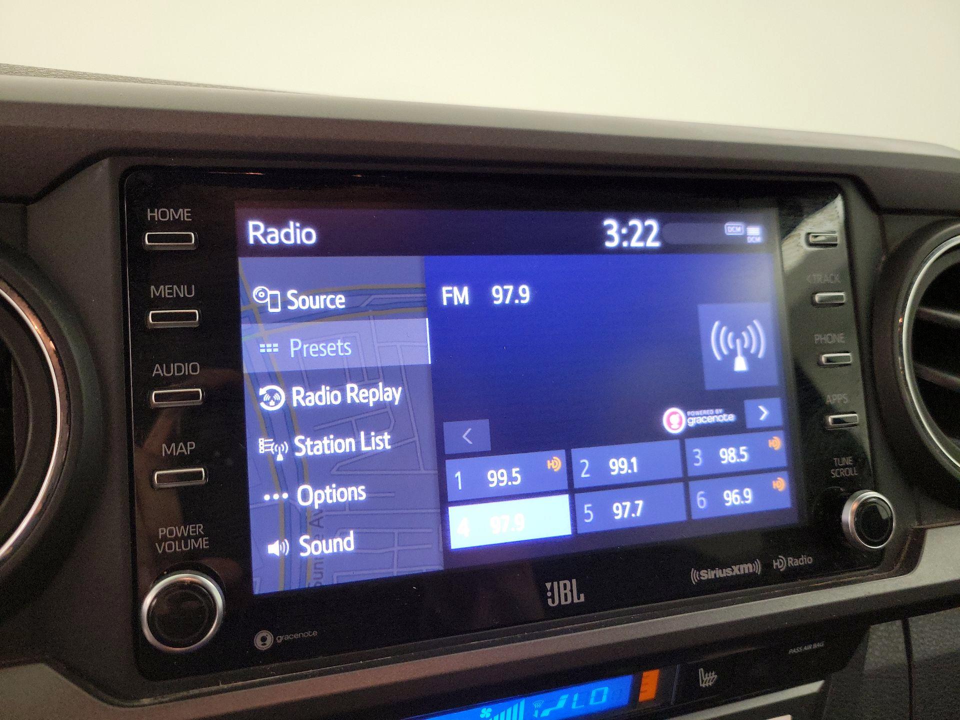 Thumbnail: 2021 Toyota Tacoma - 15