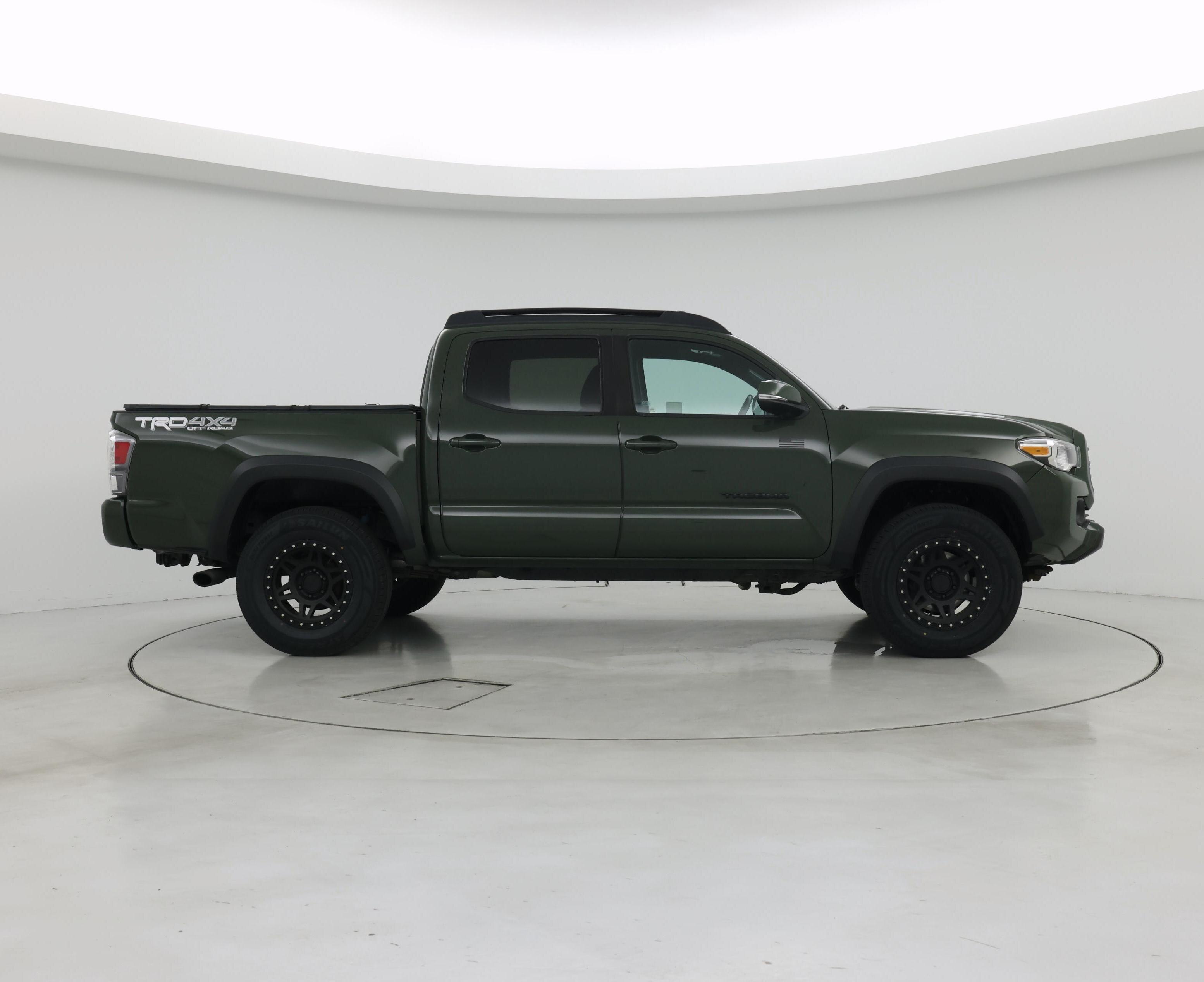 Thumbnail: 2021 Toyota Tacoma - 7