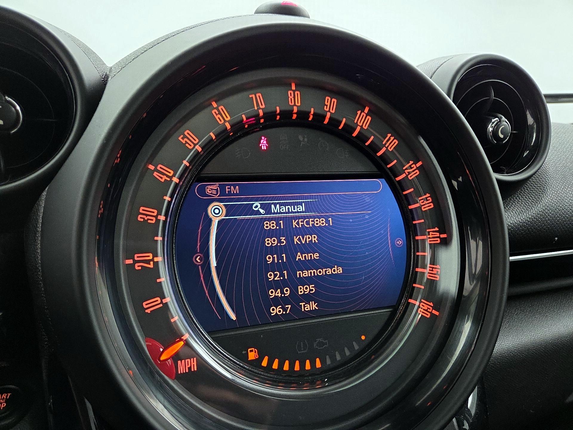 Thumbnail: 2016 MINI Cooper Countryman - 13