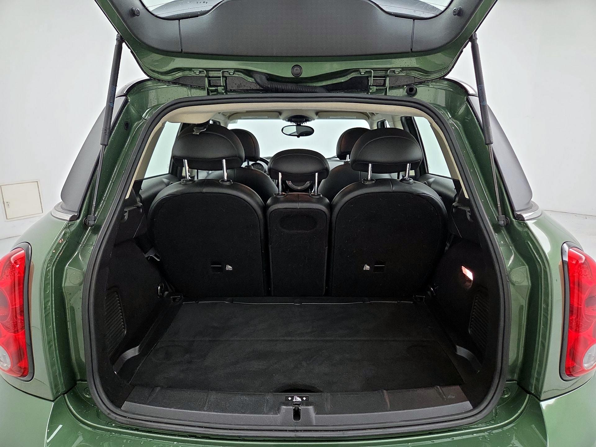 Thumbnail: 2016 MINI Cooper Countryman - 19