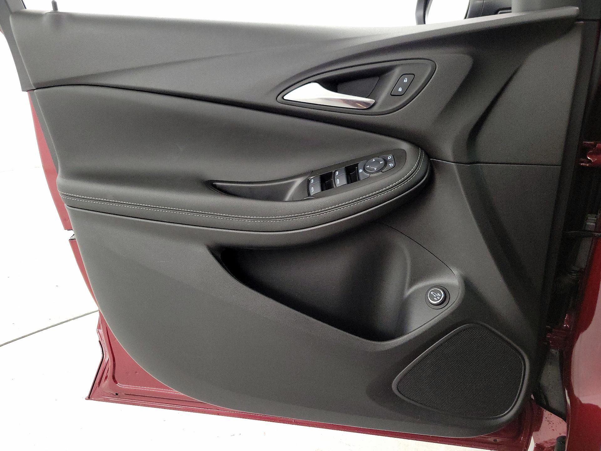 Thumbnail: 2023 Buick Encore GX - 12