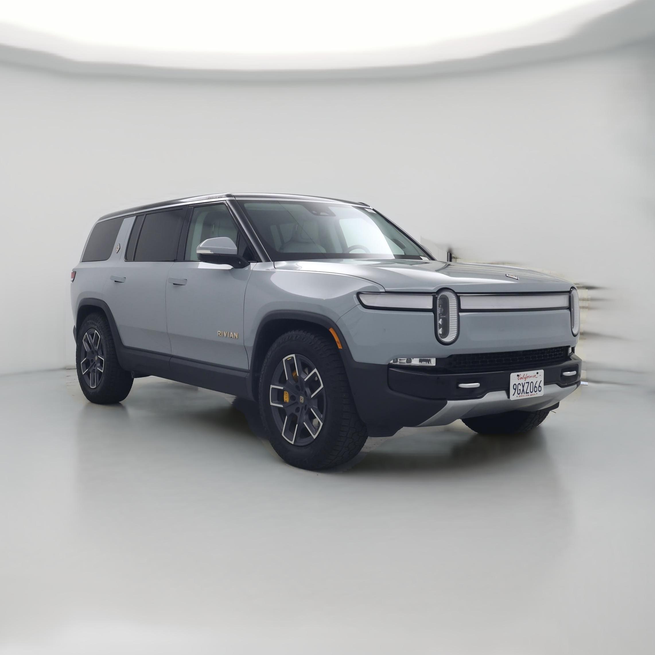 Thumbnail: 2023 Rivian R1S - 1