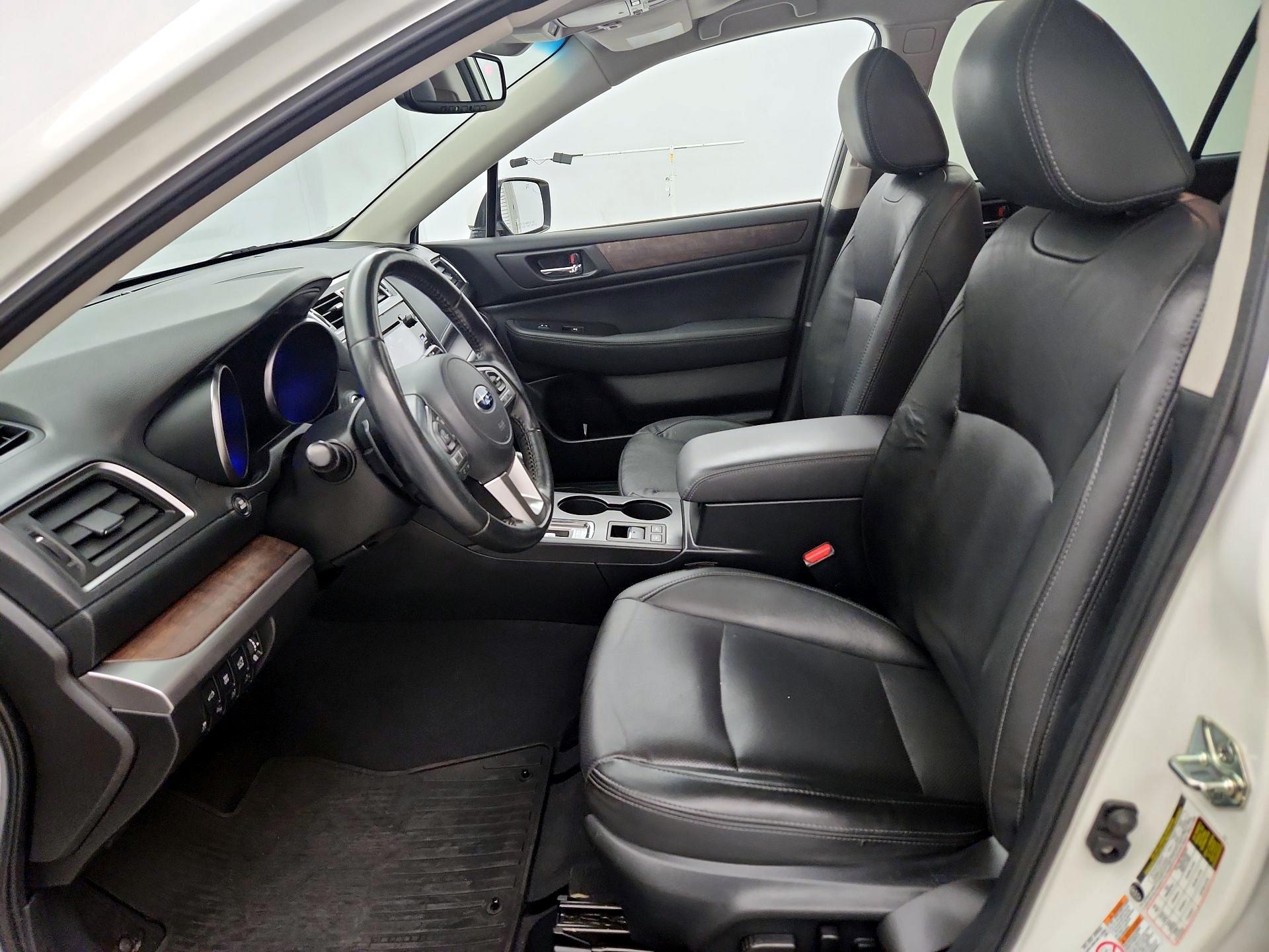 Thumbnail: 2016 Subaru Outback - 11