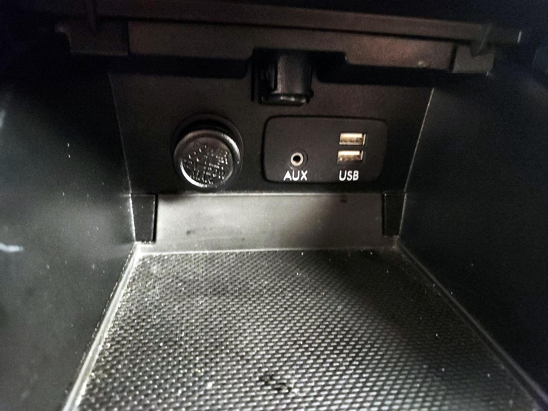 Thumbnail: 2016 Subaru Outback - 18