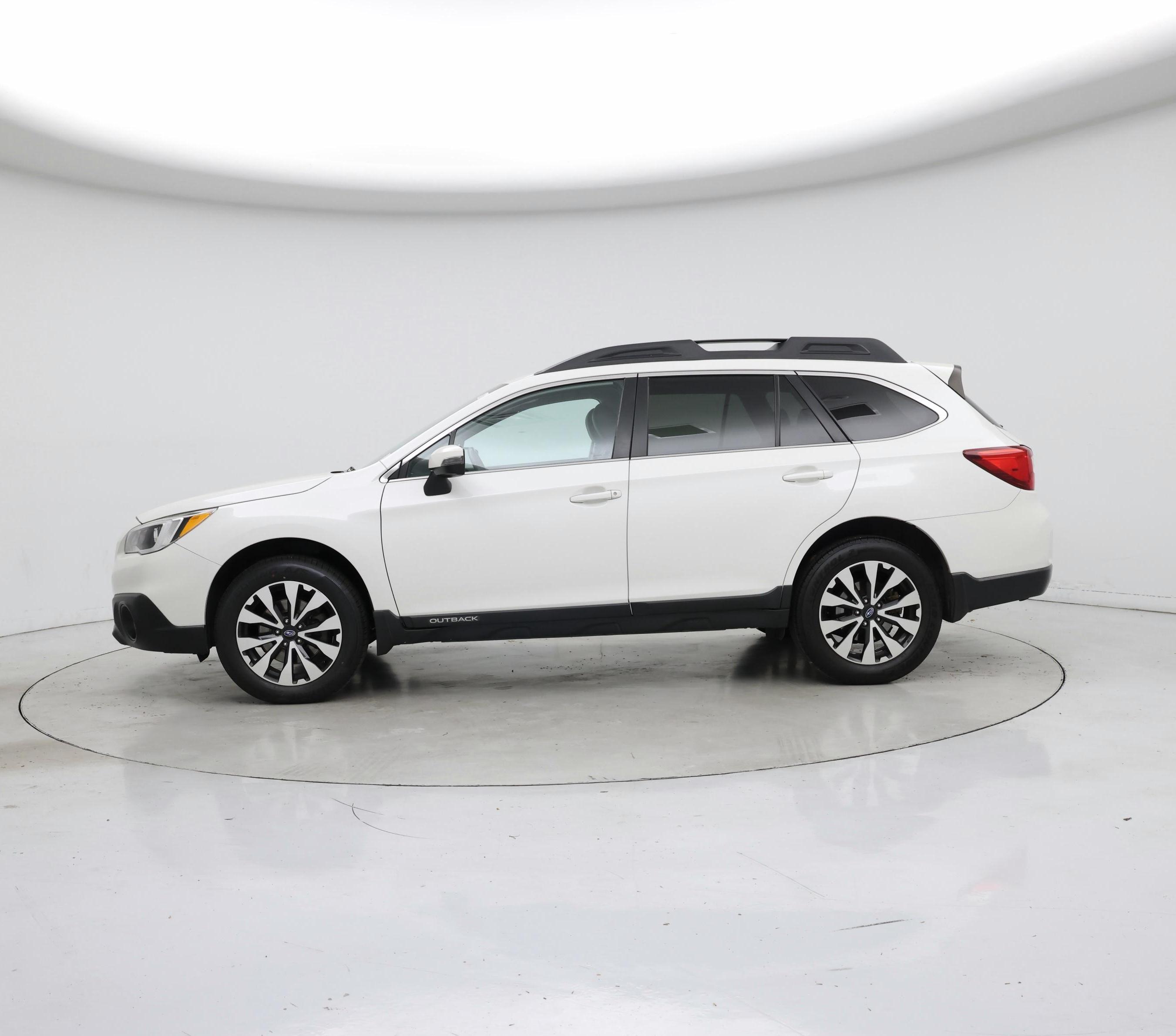 Thumbnail: 2016 Subaru Outback - 3