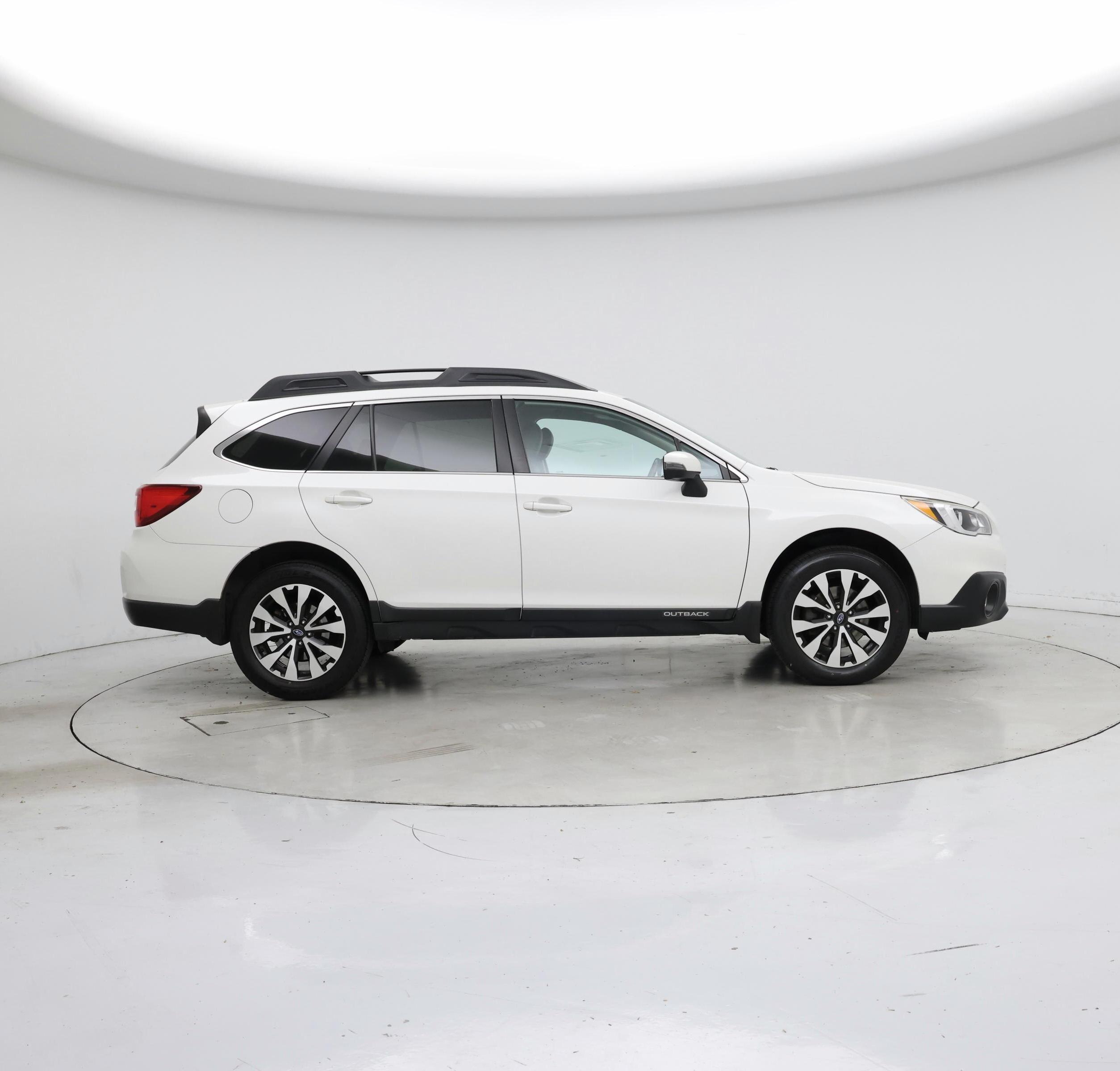 Thumbnail: 2016 Subaru Outback - 7