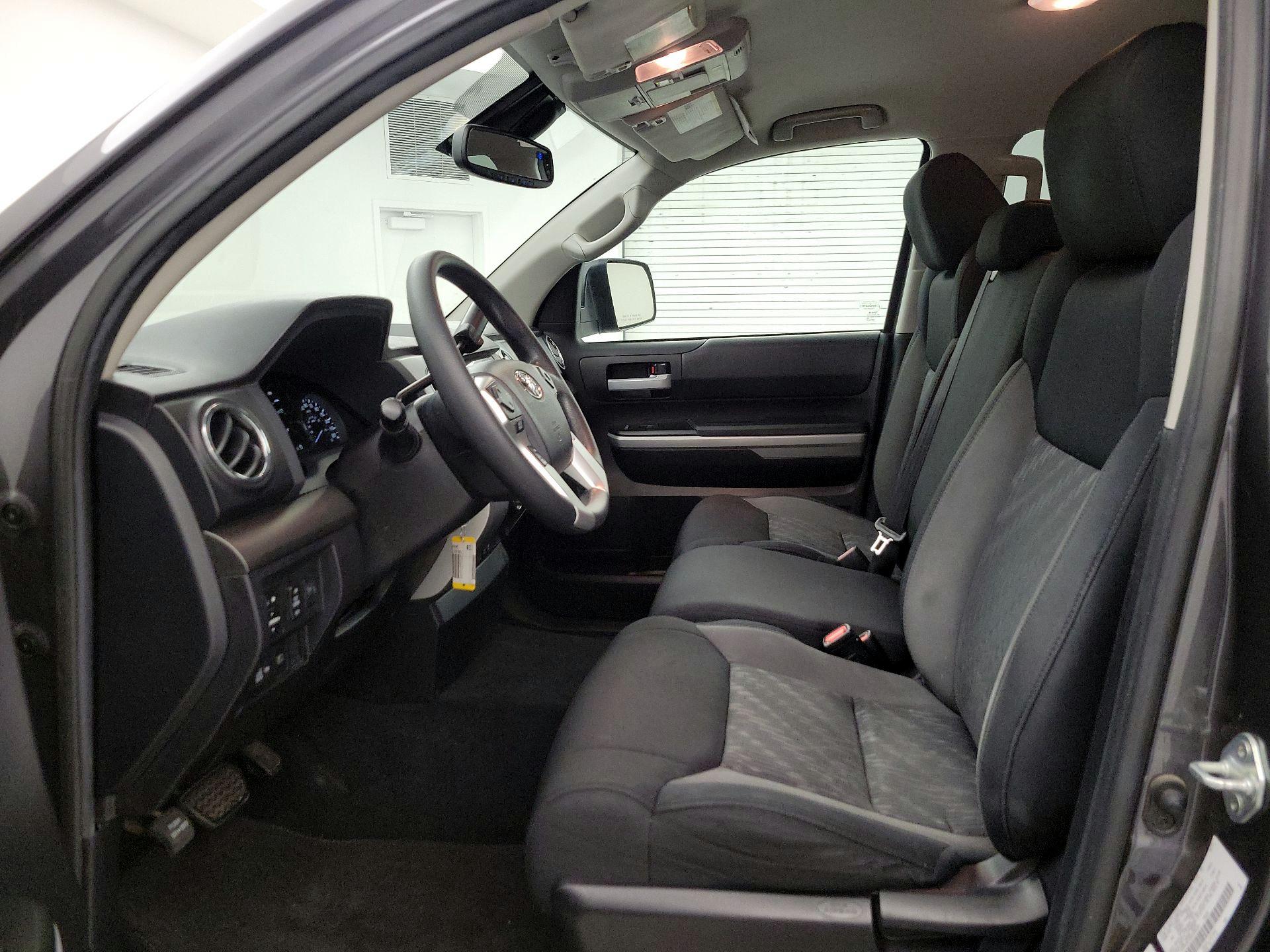 Thumbnail: 2021 Toyota Tundra - 11