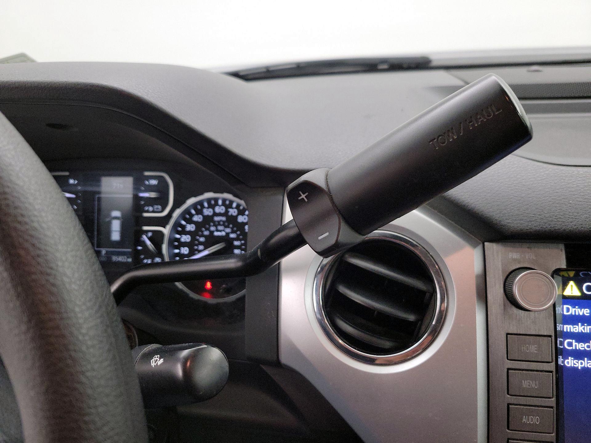 Thumbnail: 2021 Toyota Tundra - 17