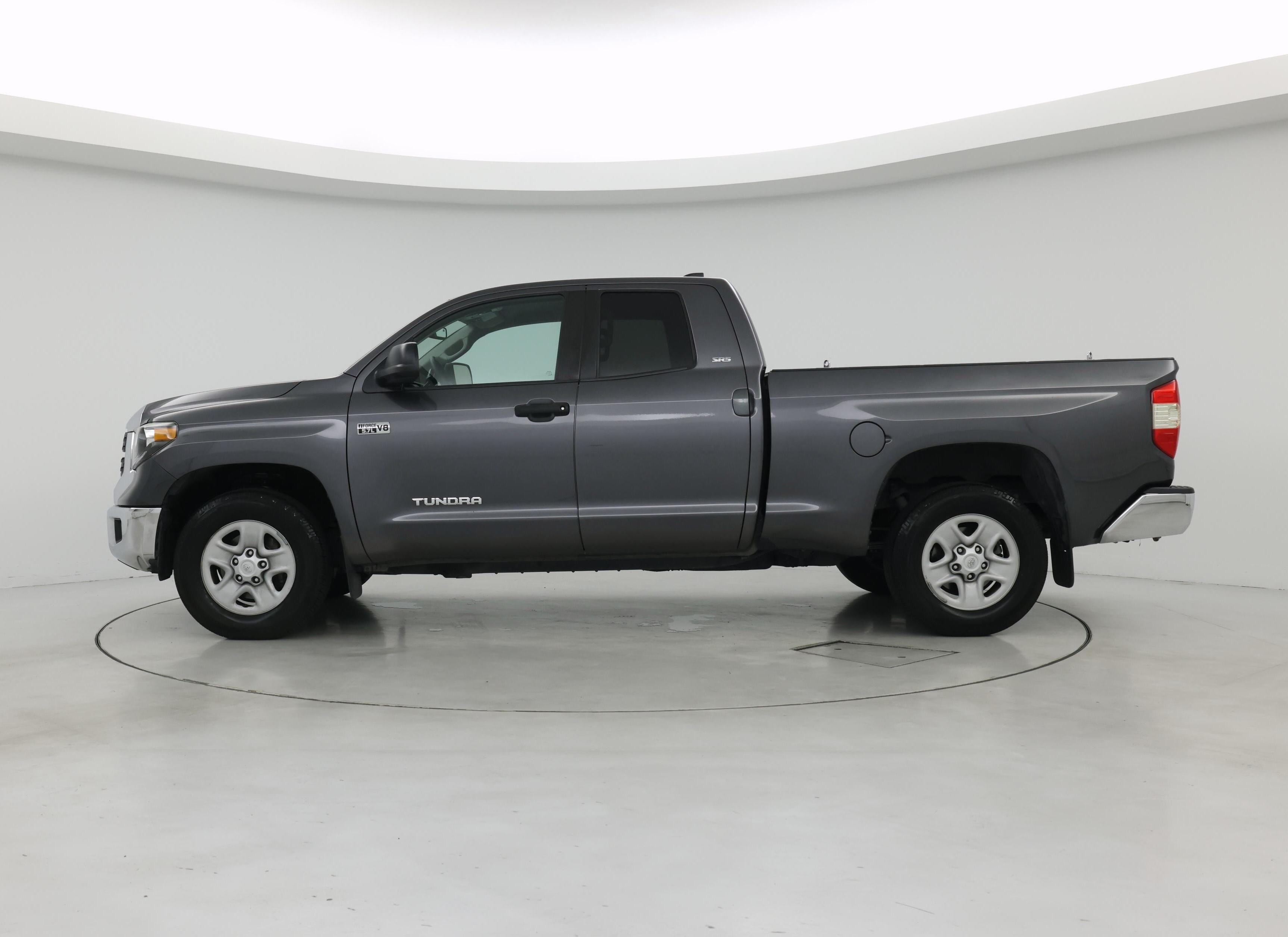 Thumbnail: 2021 Toyota Tundra - 3