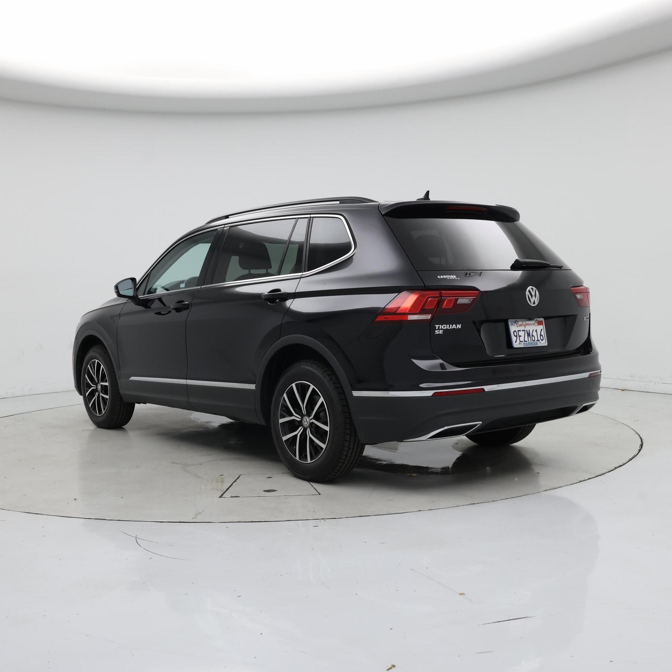 Thumbnail: 2021 Volkswagen Tiguan - 2