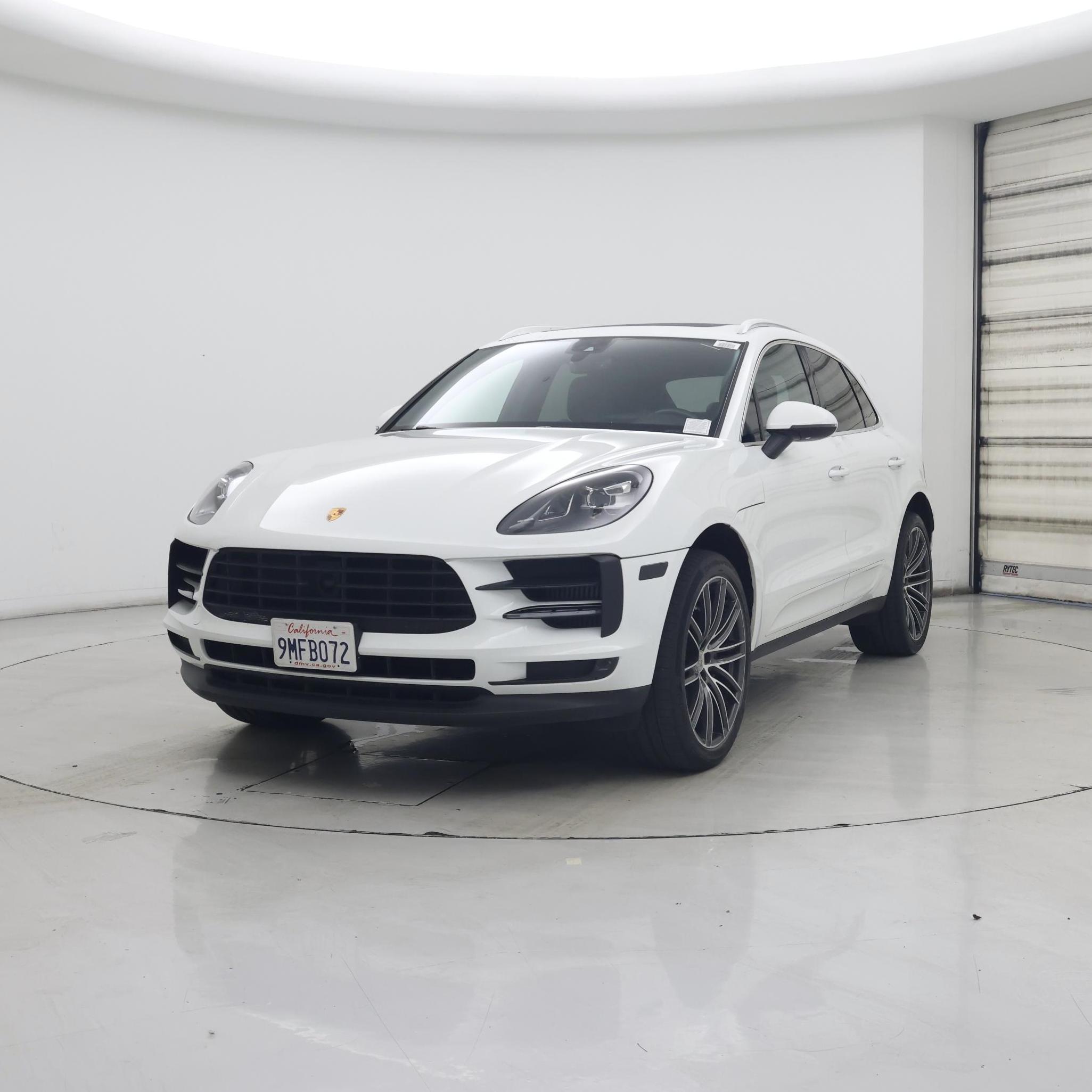 Thumbnail: 2021 Porsche Macan - 4