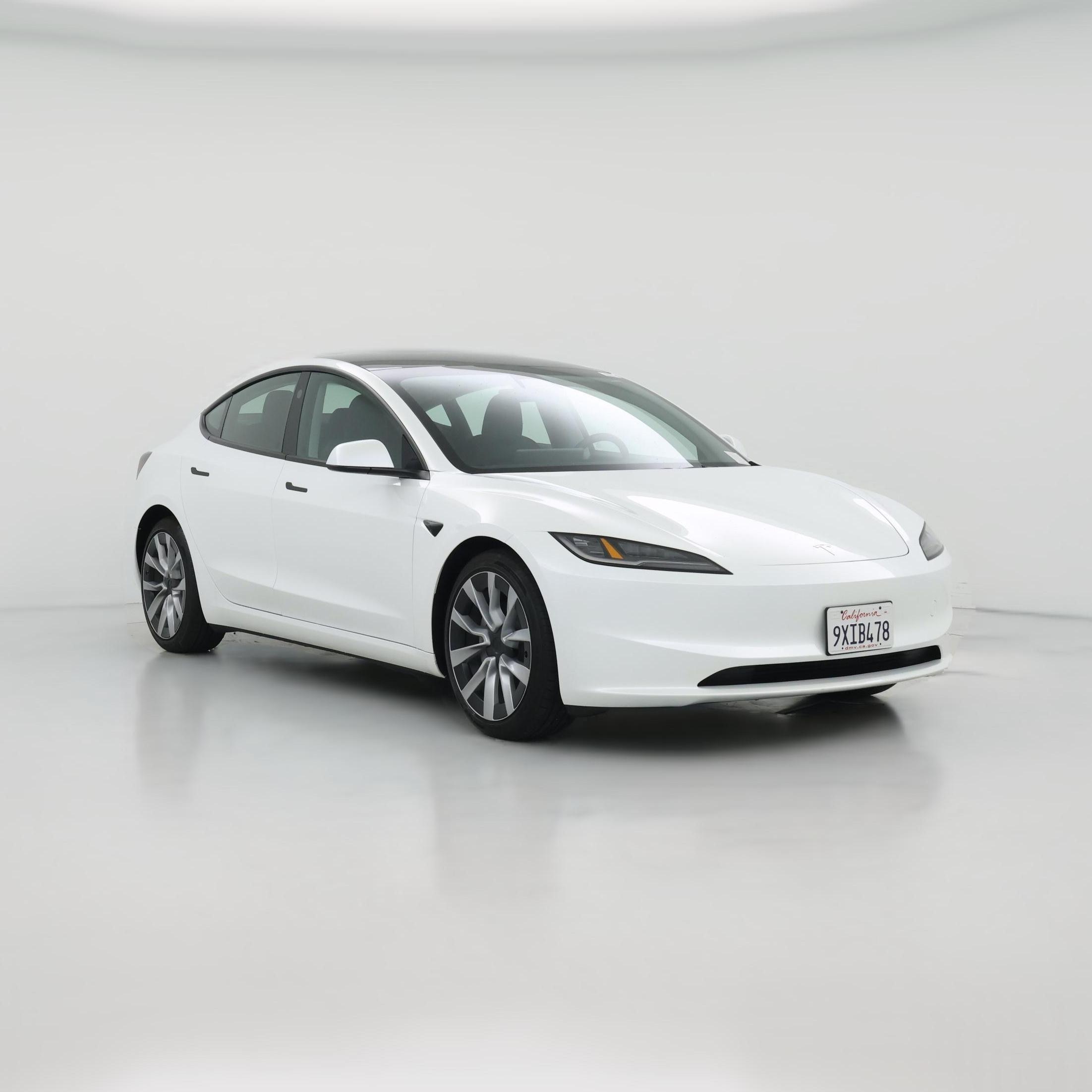 Thumbnail: 2025 Tesla Model 3 - 1