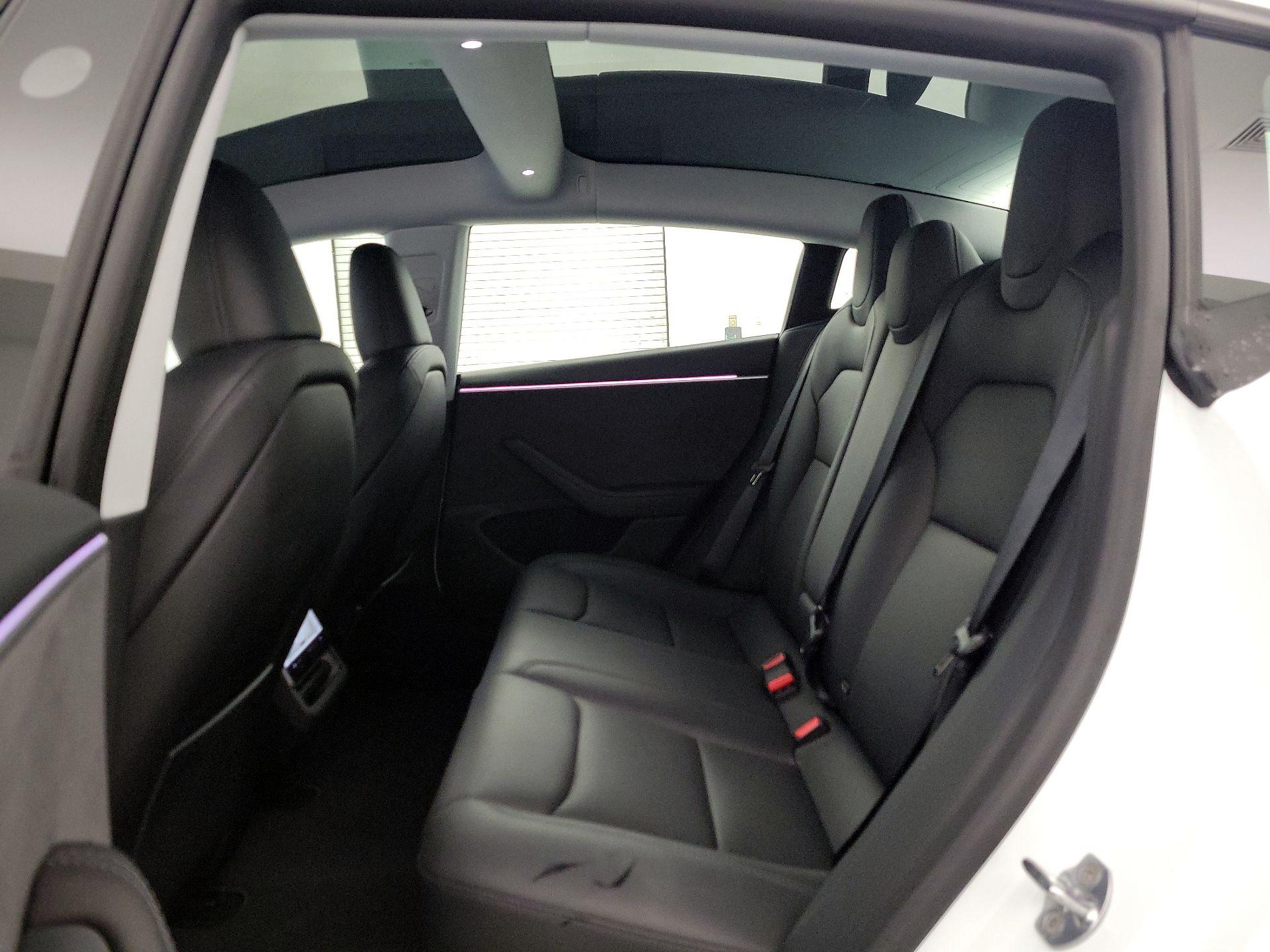 Thumbnail: 2025 Tesla Model 3 - 20