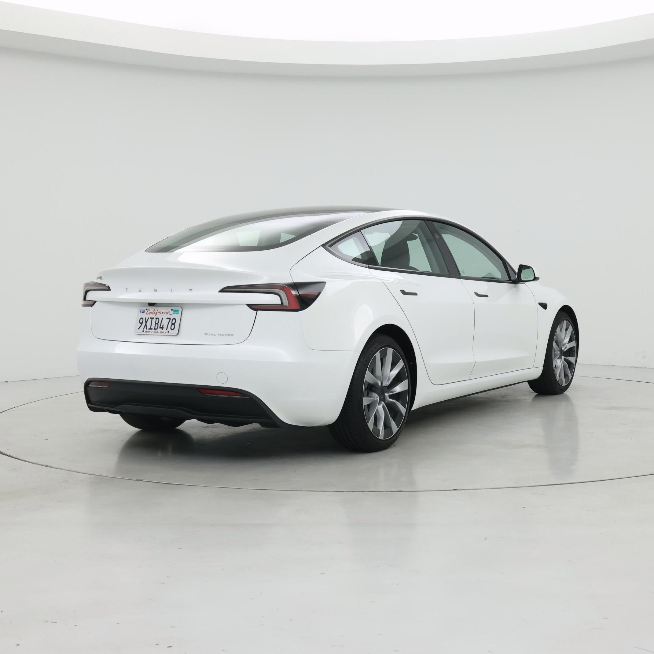 Thumbnail: 2025 Tesla Model 3 - 8