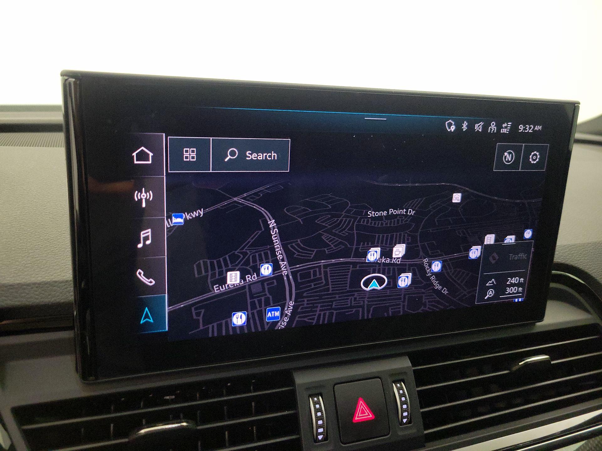 Thumbnail: 2023 Audi SQ5 - 14