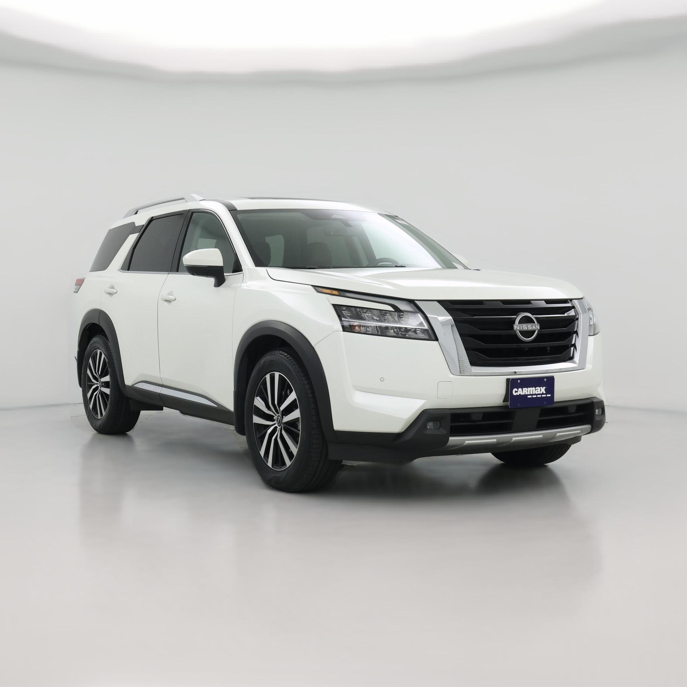 Thumbnail: 2023 Nissan Pathfinder - 1