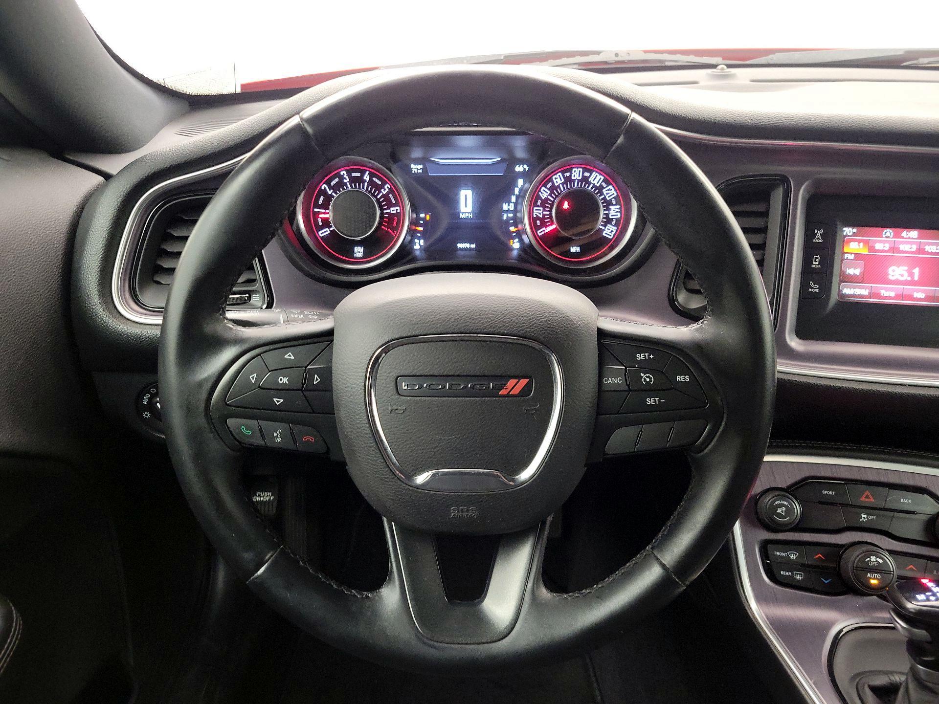 Thumbnail: 2016 Dodge Challenger - 10