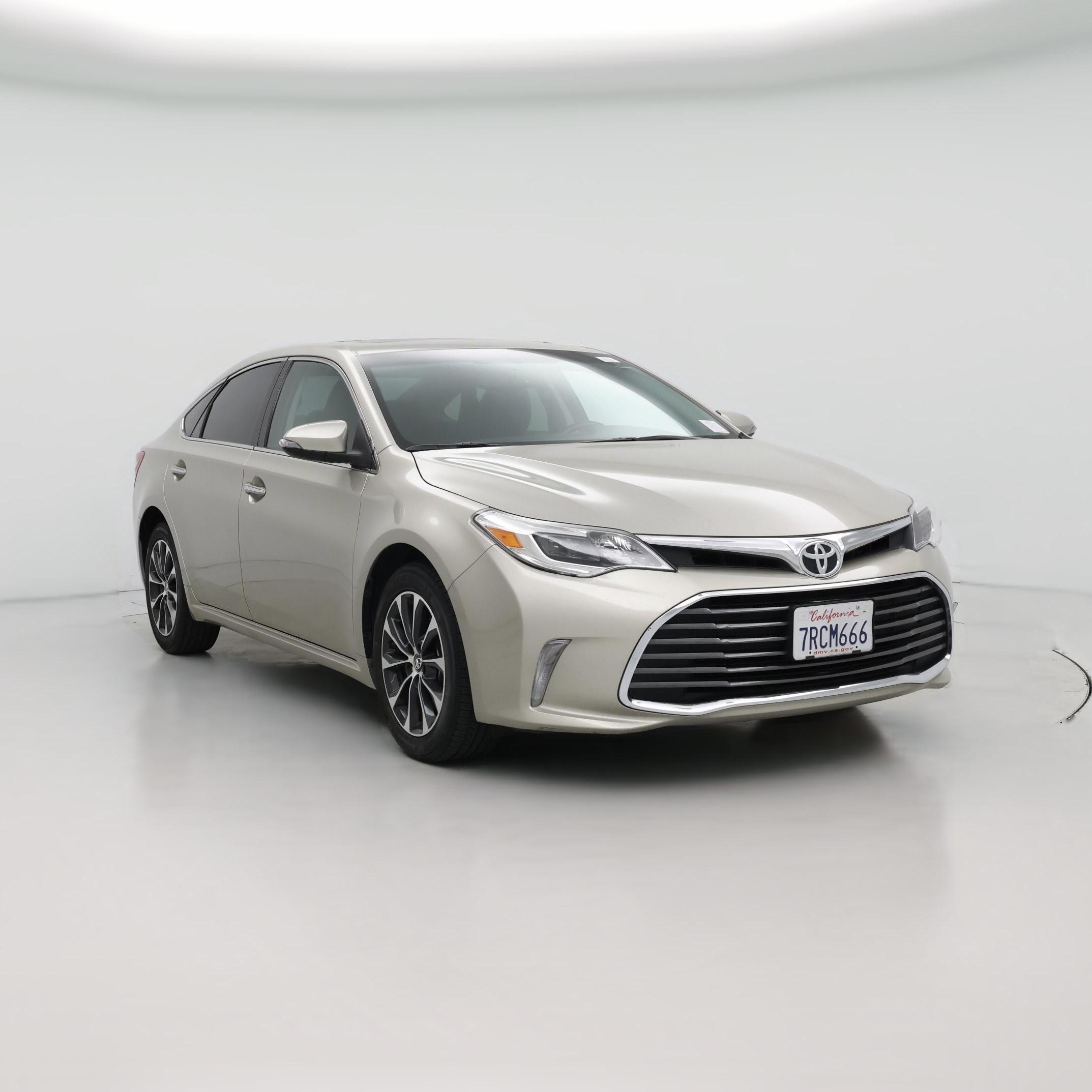 Thumbnail: 2016 Toyota Avalon - 1