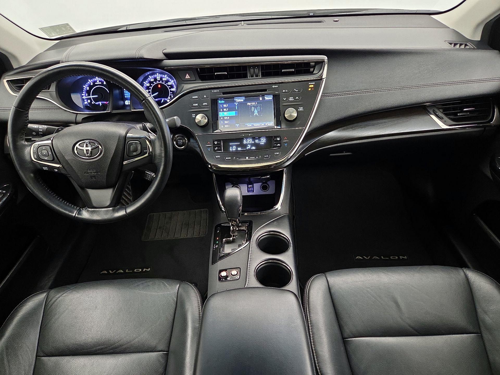 Thumbnail: 2016 Toyota Avalon - 9