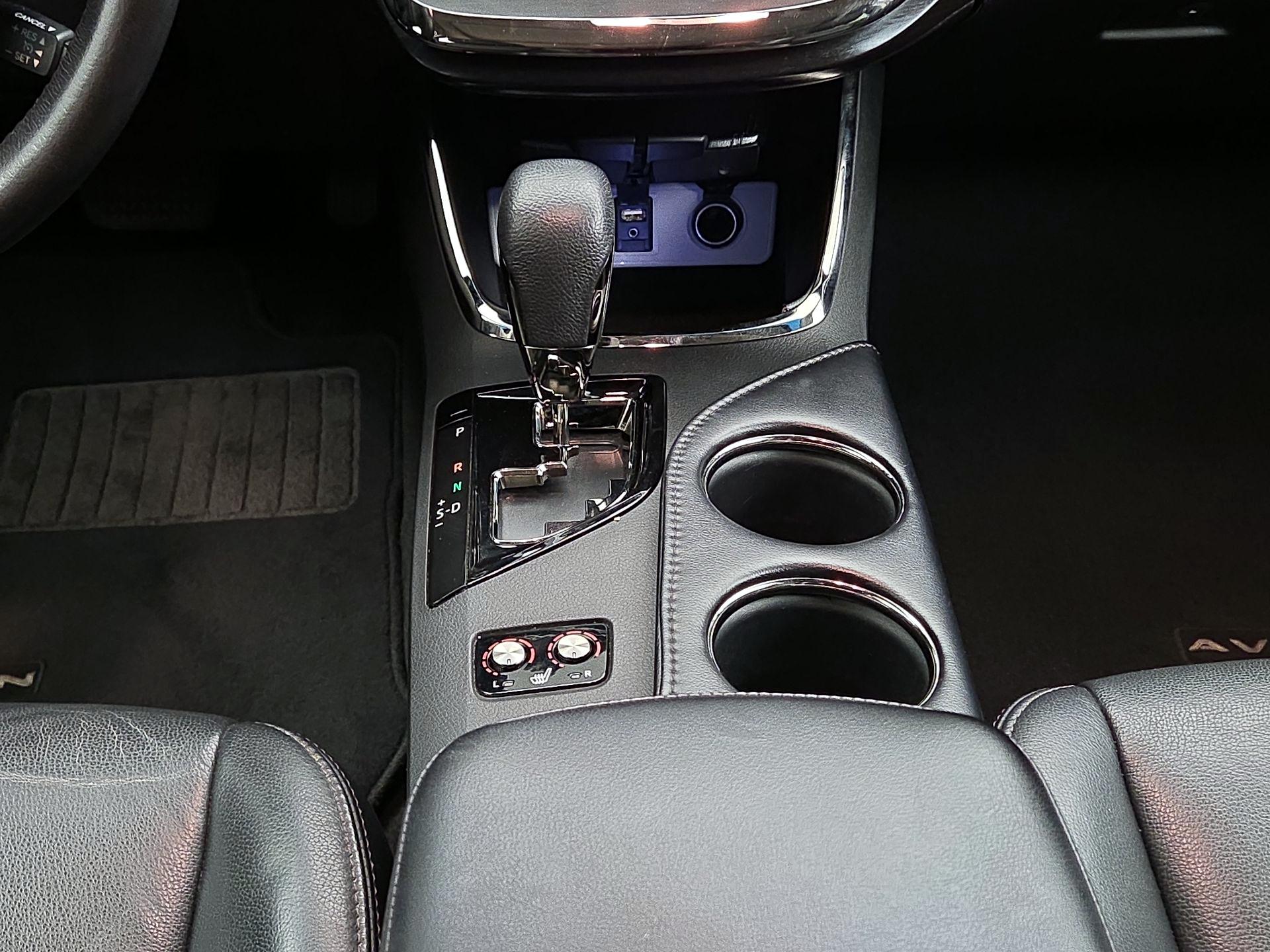 Thumbnail: 2016 Toyota Avalon - 17