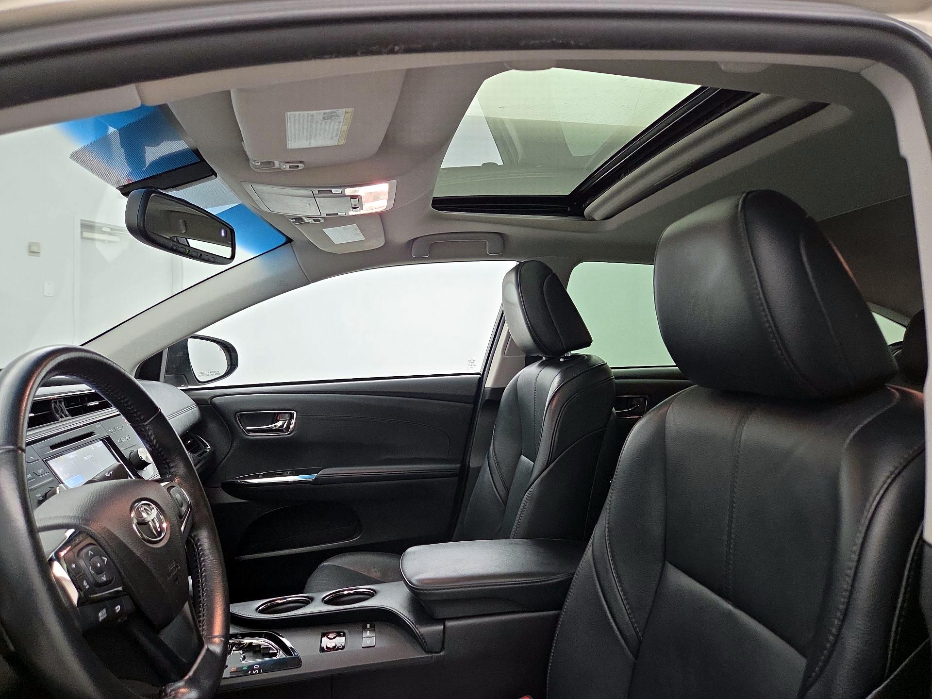 Thumbnail: 2016 Toyota Avalon - 19