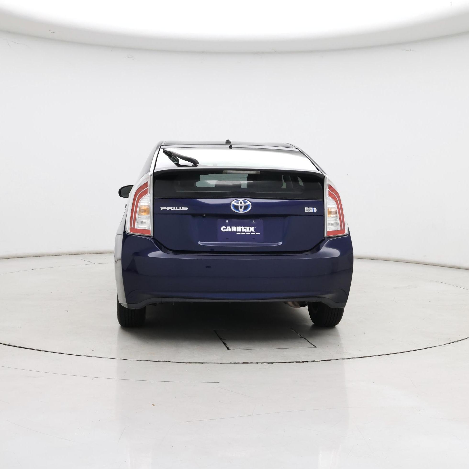 Thumbnail: 2015 Toyota Prius - 6