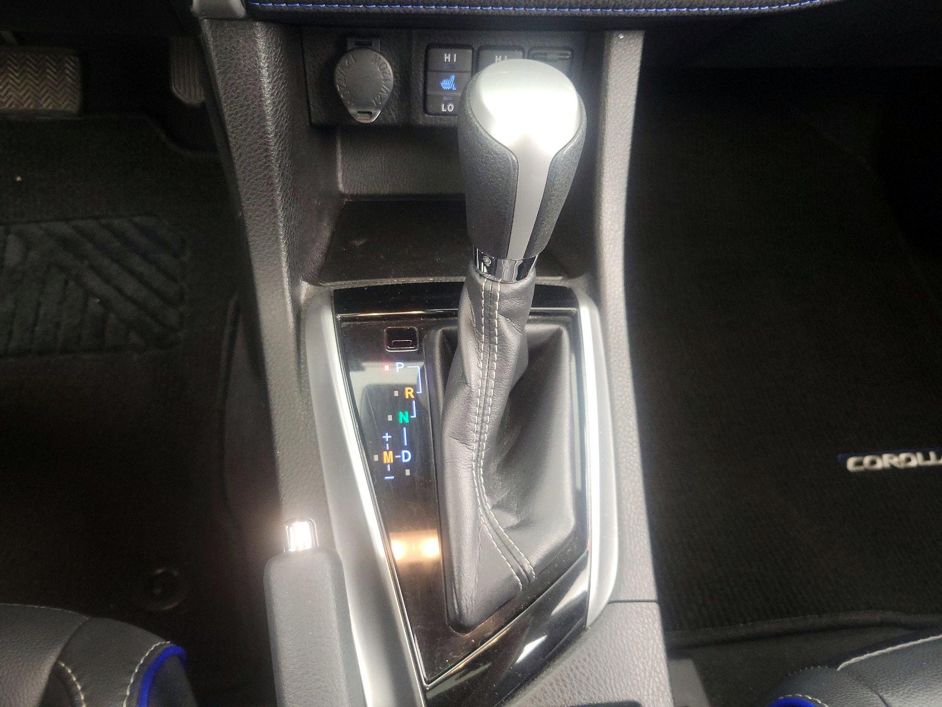 Thumbnail: 2017 Toyota Corolla - 17