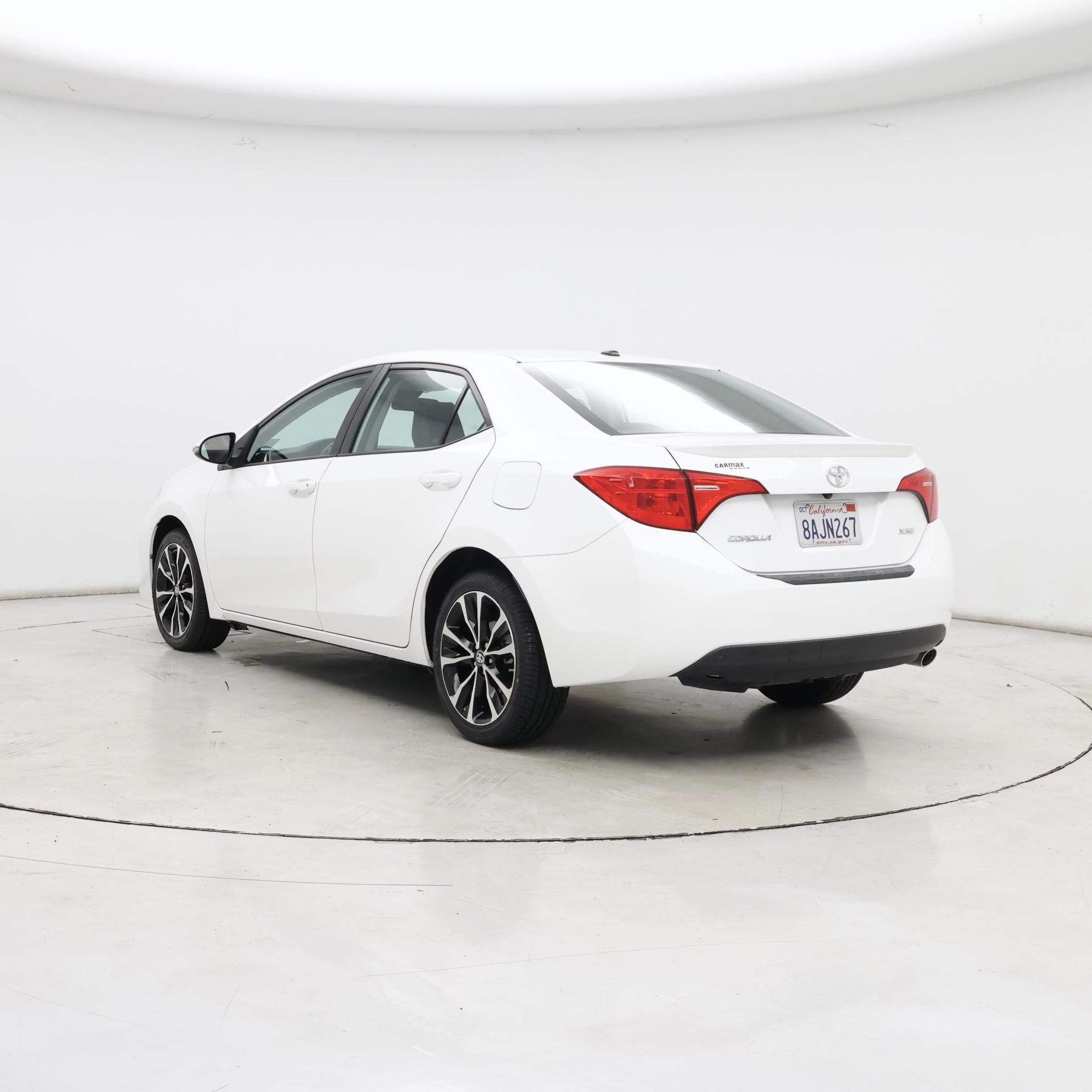 Thumbnail: 2017 Toyota Corolla - 2